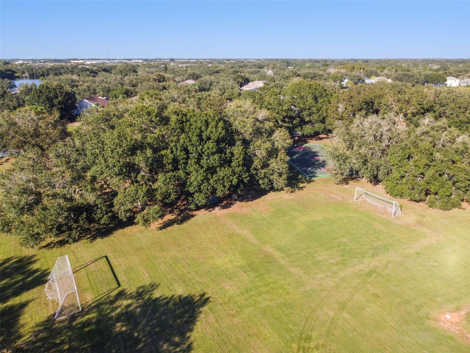 Image 48 of 56 For 9407 Chart House Court