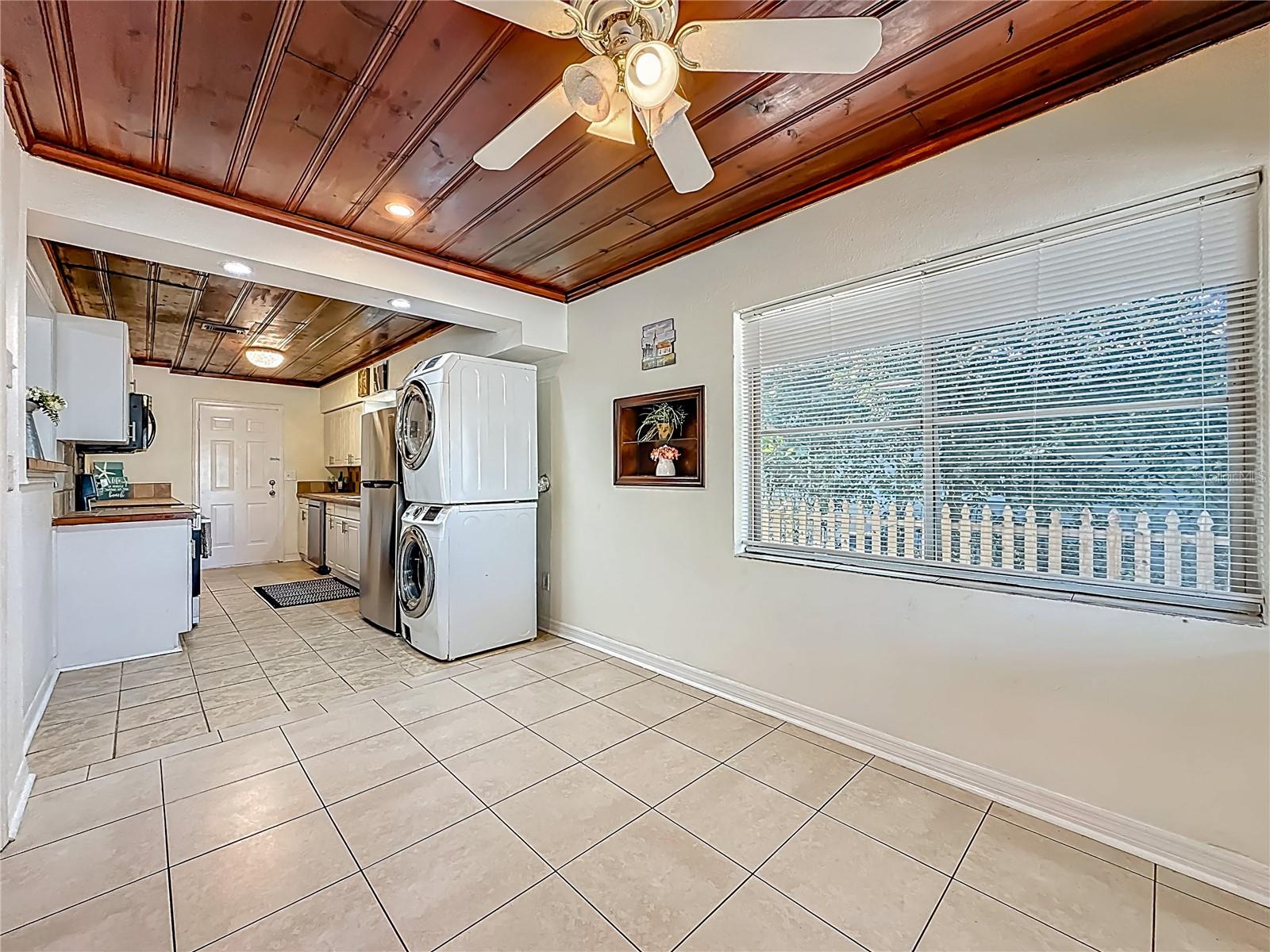 Image 13 of 50 For 5202 9th Avenue S