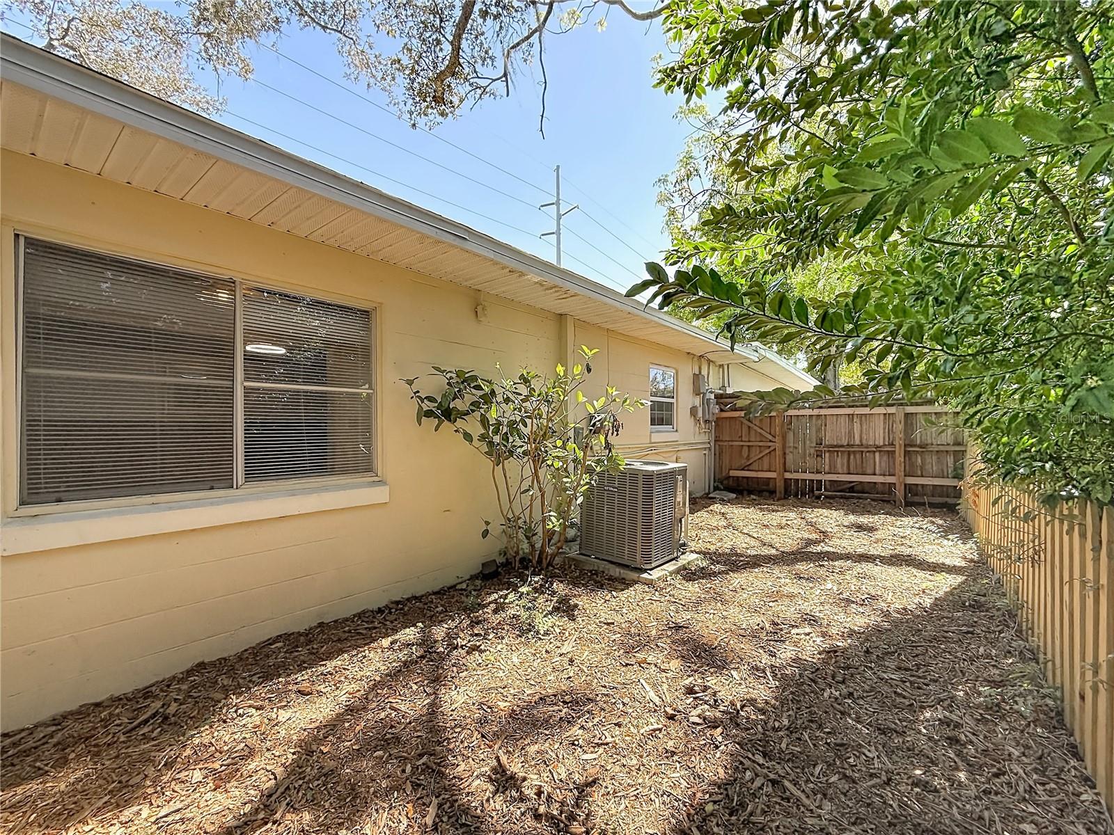 Image 20 of 50 For 5202 9th Avenue S