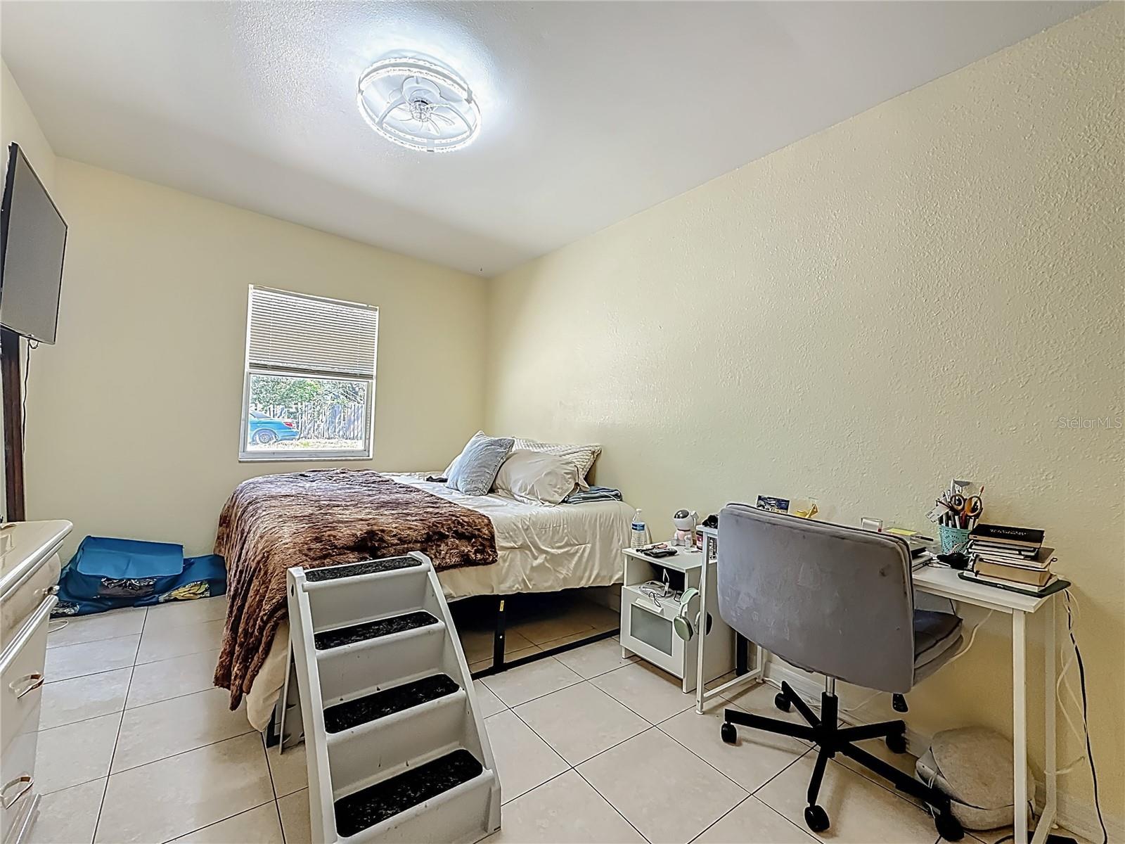 Image 33 of 50 For 5202 9th Avenue S