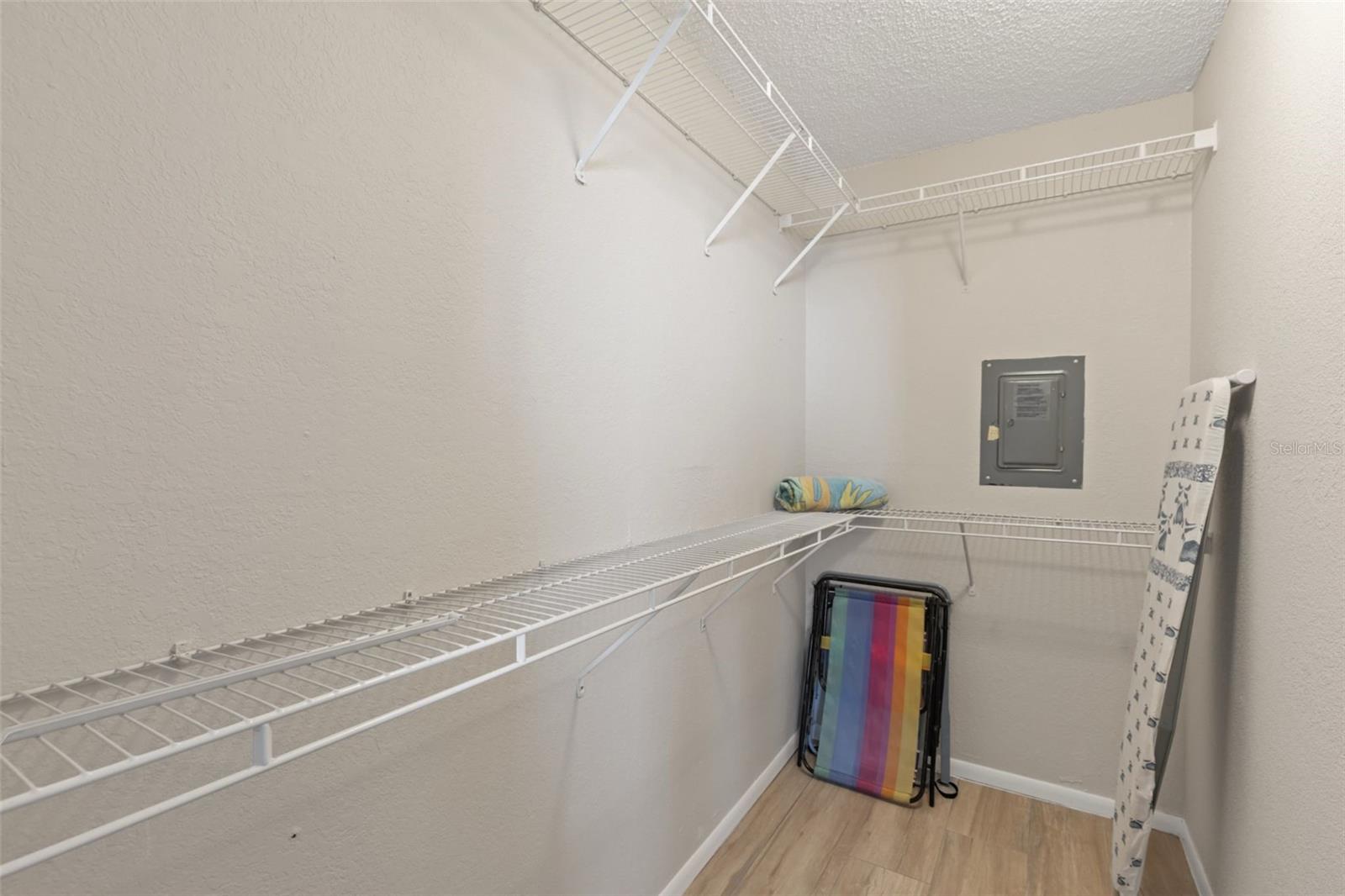 Image 14 of 18 For 255 Dolphin Point 513