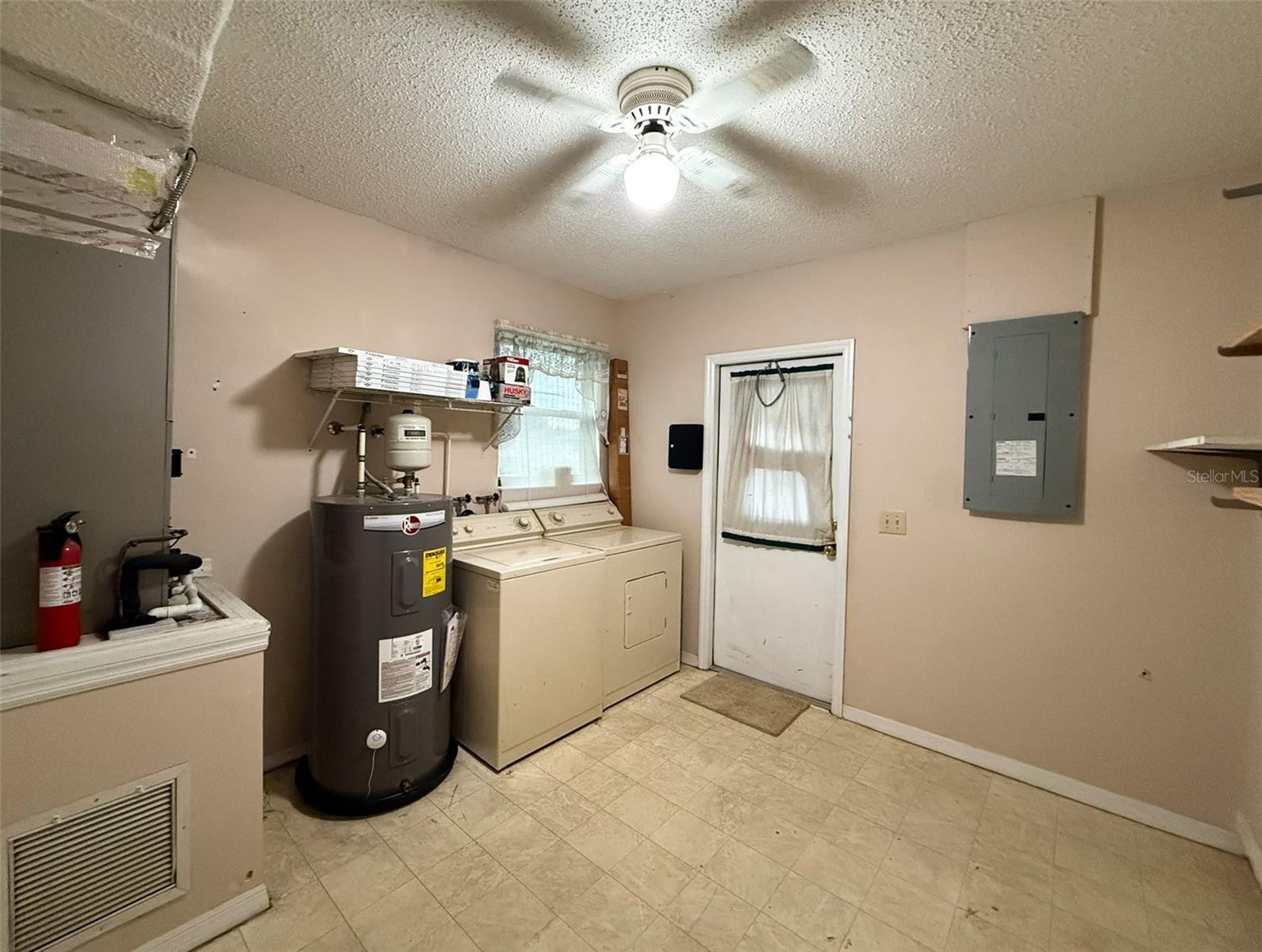 Image 15 of 28 For 2122 Cr 437a