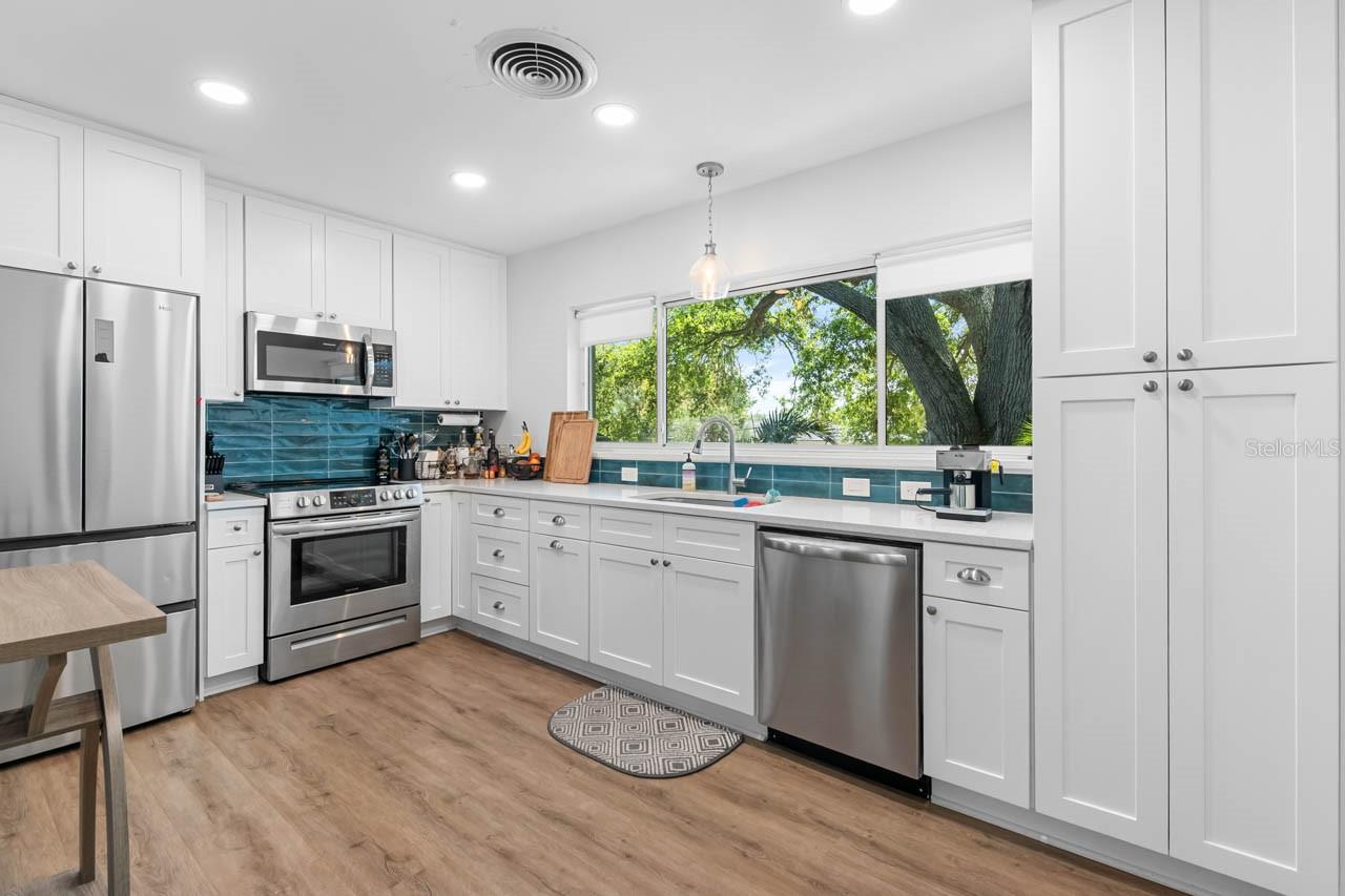 Image 11 of 49 For 3723 Orchard Grove Lane