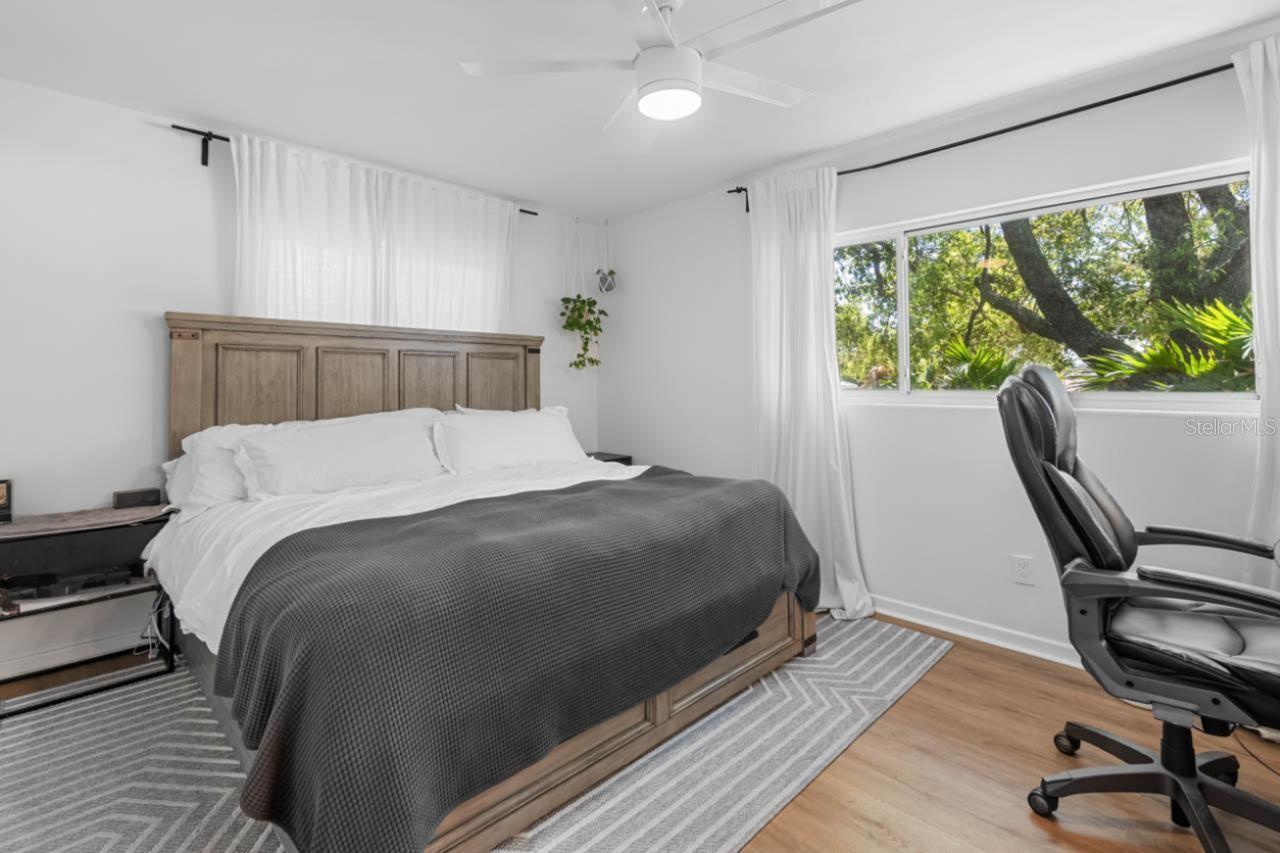 Image 17 of 49 For 3723 Orchard Grove Lane