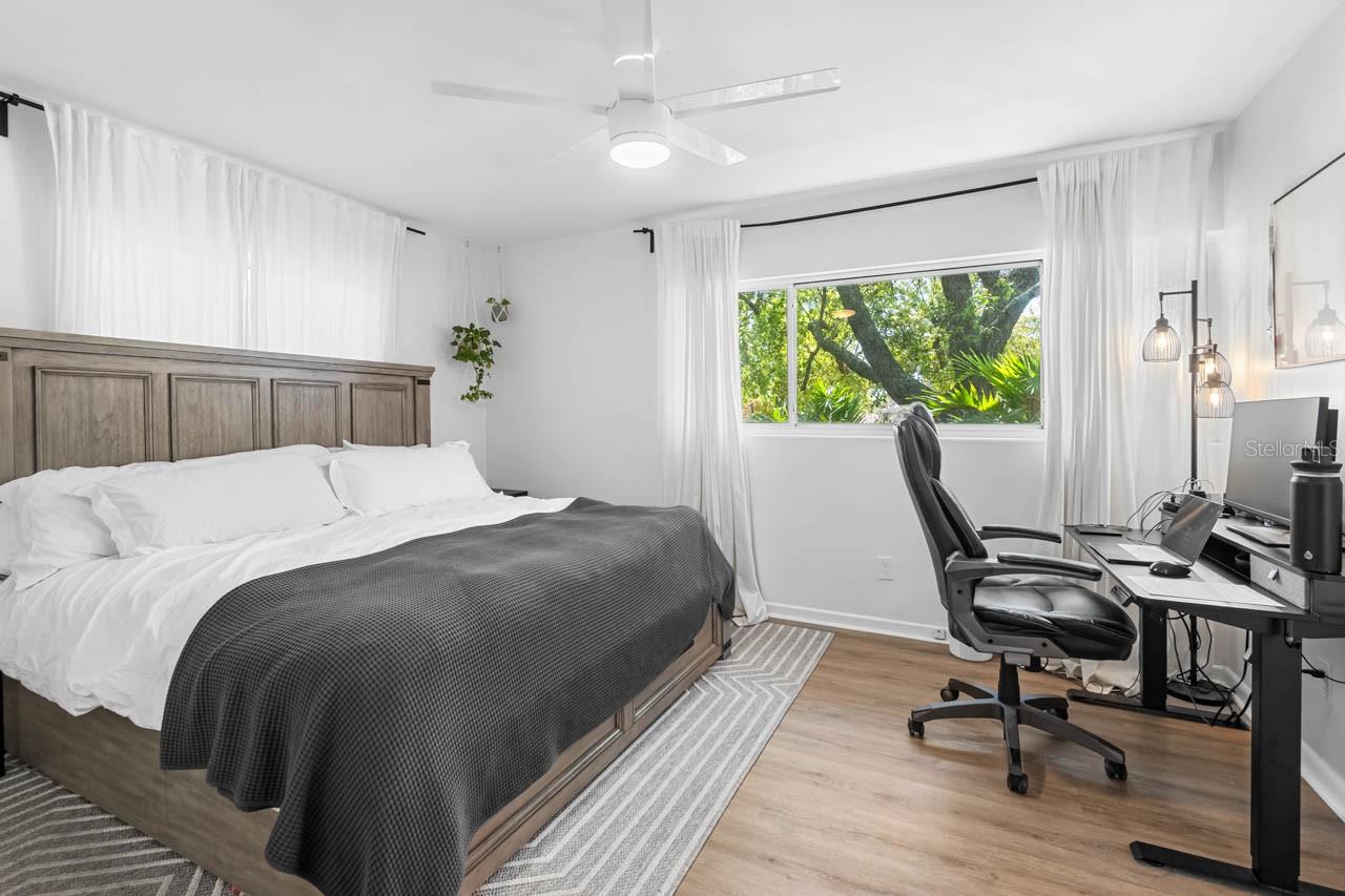 Image 18 of 49 For 3723 Orchard Grove Lane