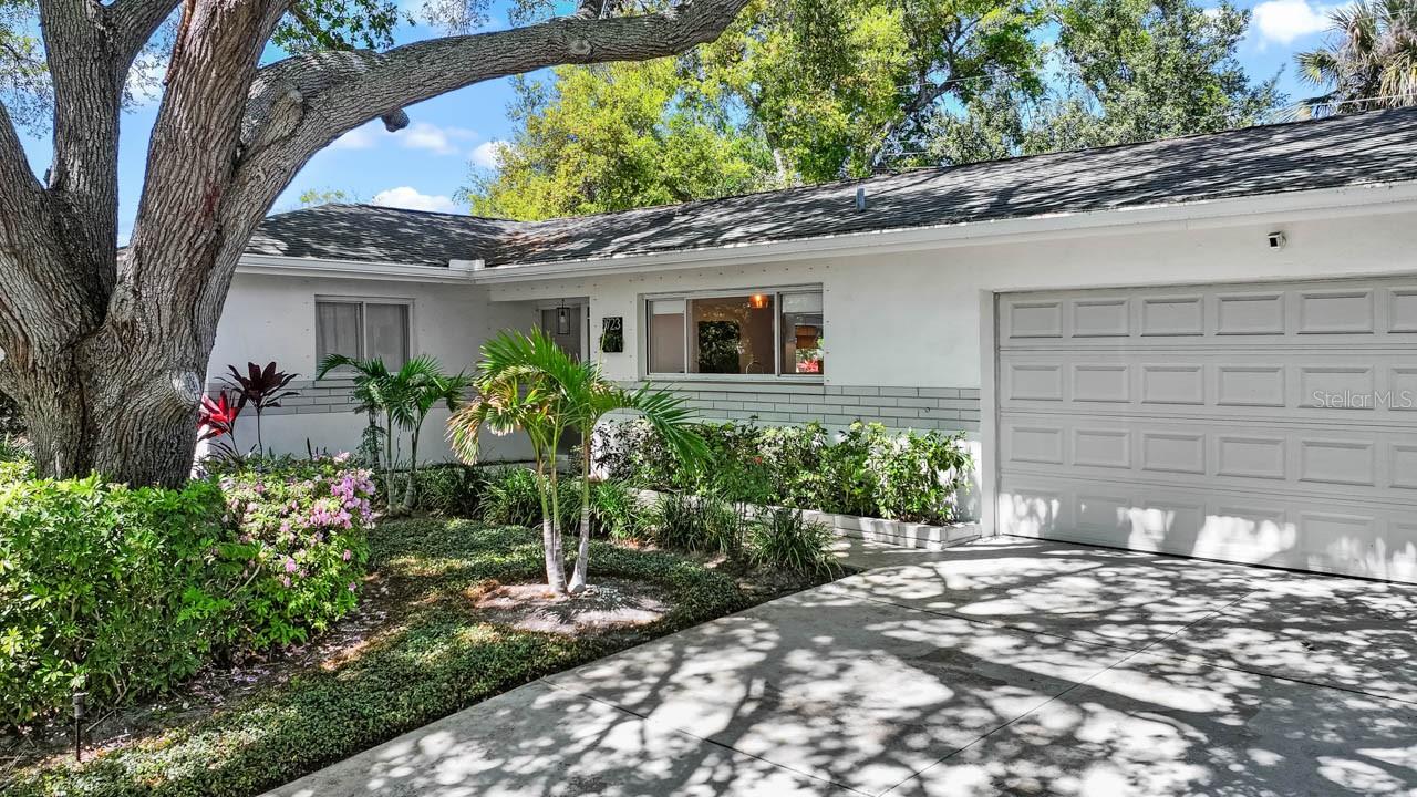 Image 3 of 49 For 3723 Orchard Grove Lane