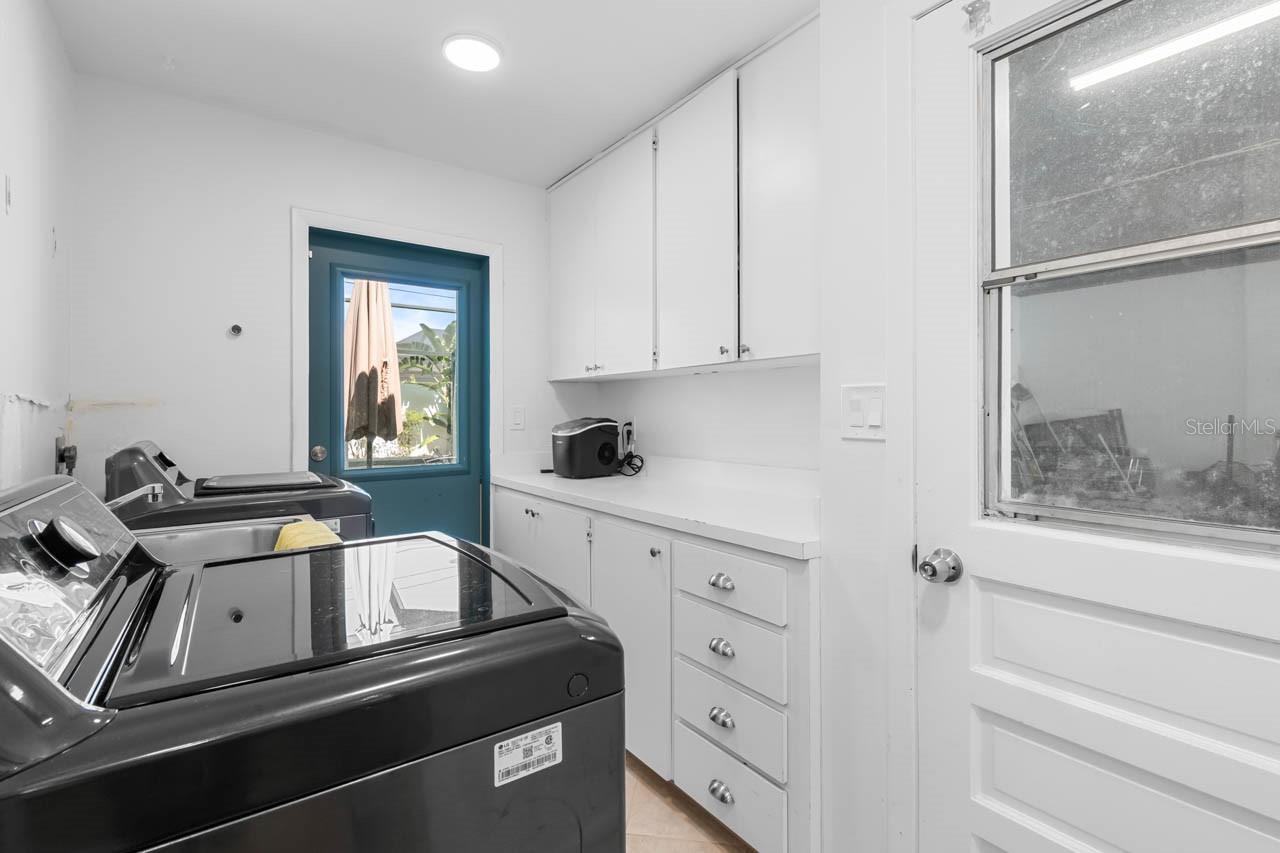 Image 31 of 49 For 3723 Orchard Grove Lane