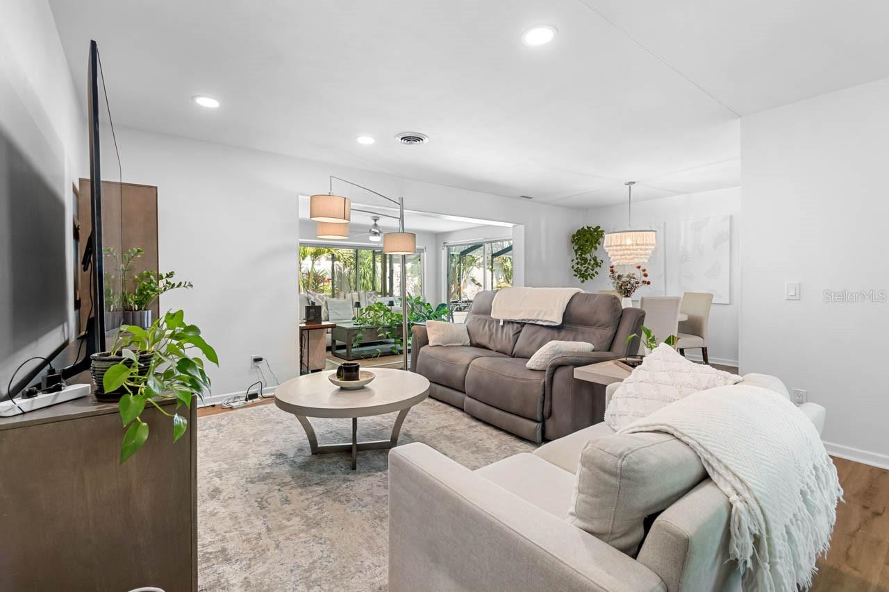 Image 7 of 49 For 3723 Orchard Grove Lane