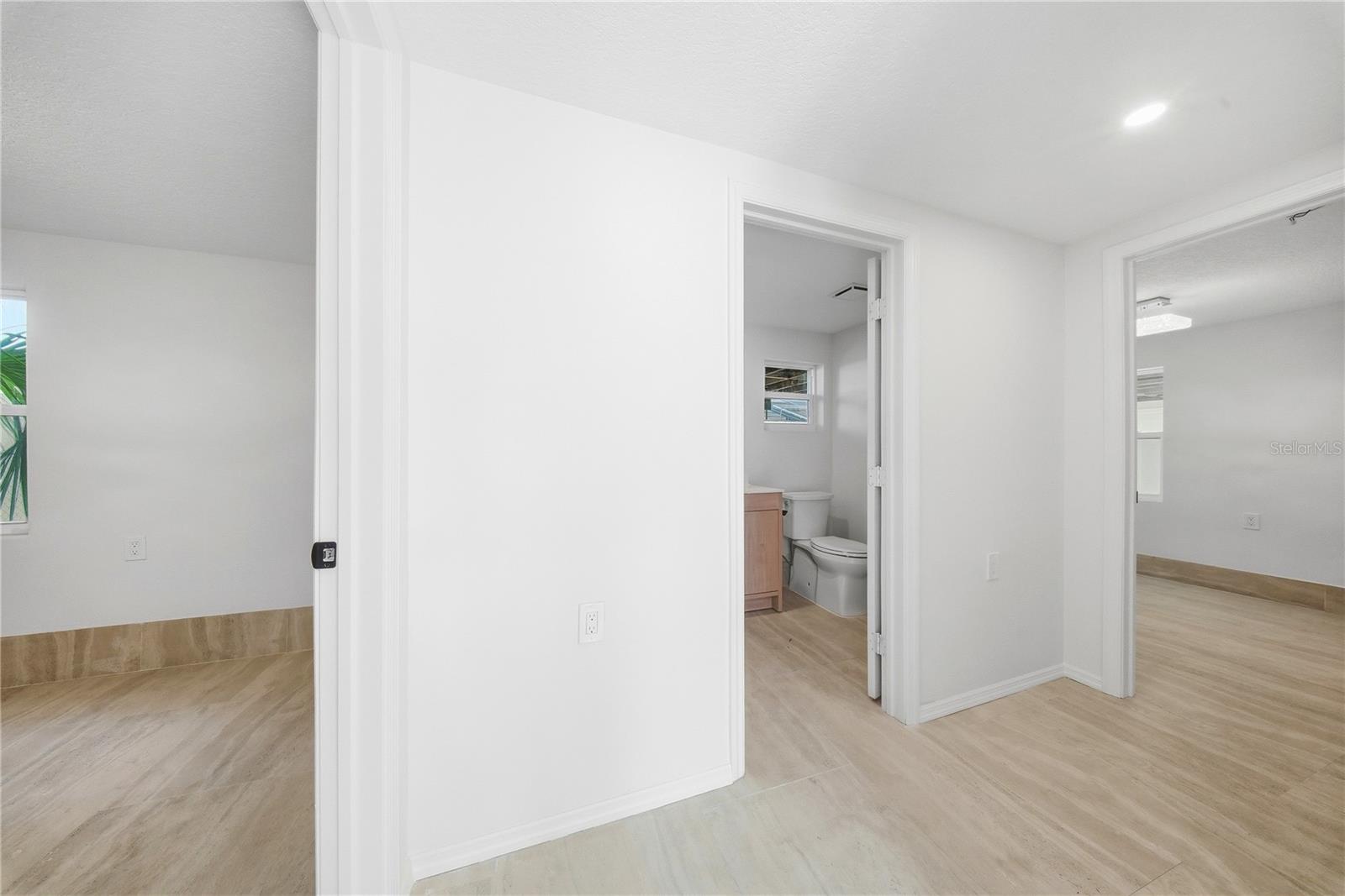 Image 48 of 72 For 1109 Charles Street