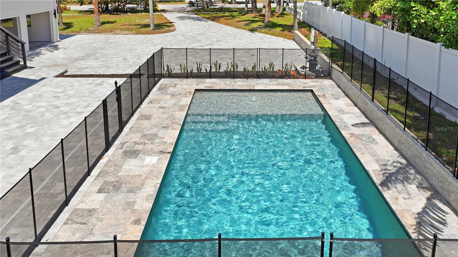 Image 57 of 72 For 1109 Charles Street