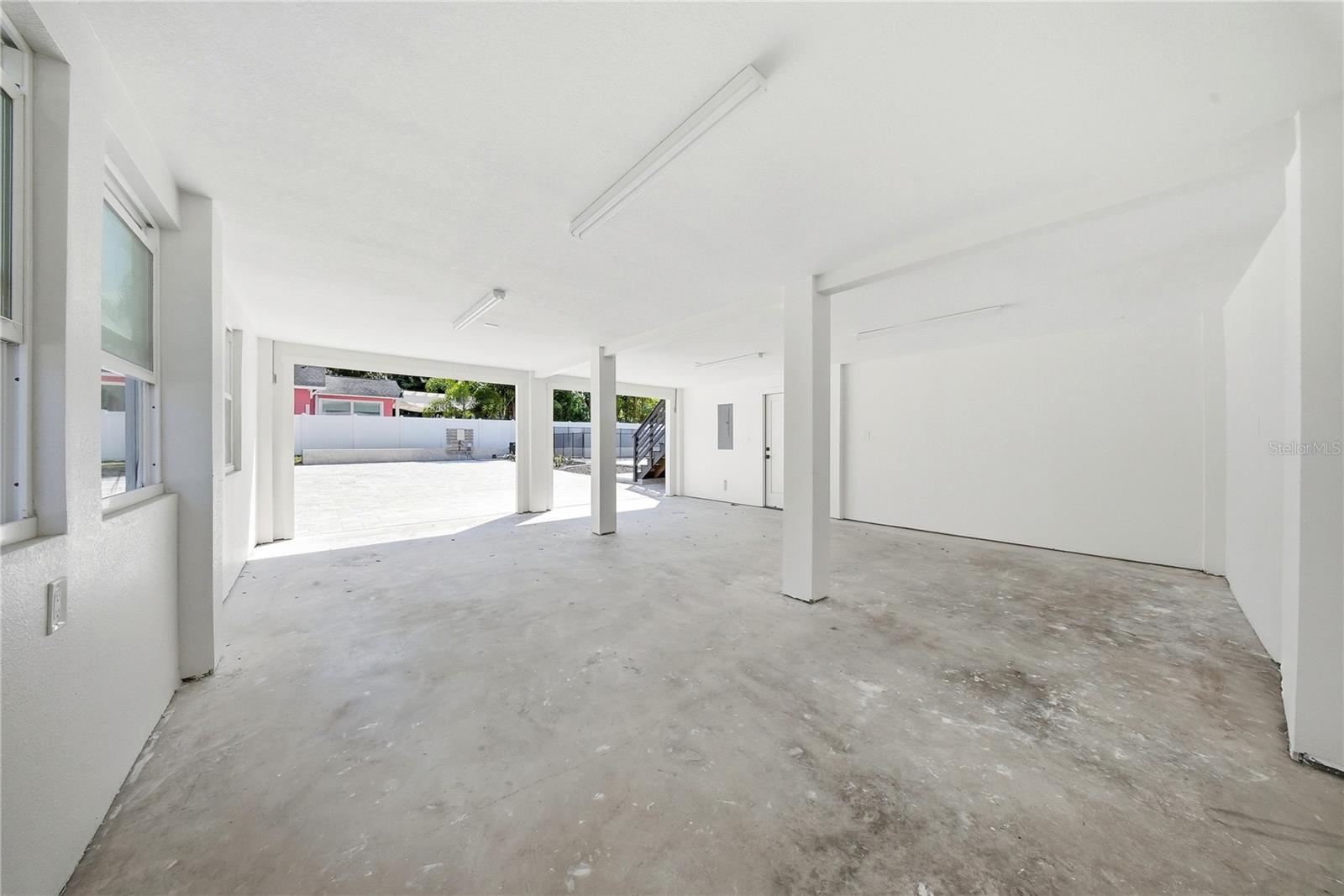 Image 63 of 72 For 1109 Charles Street