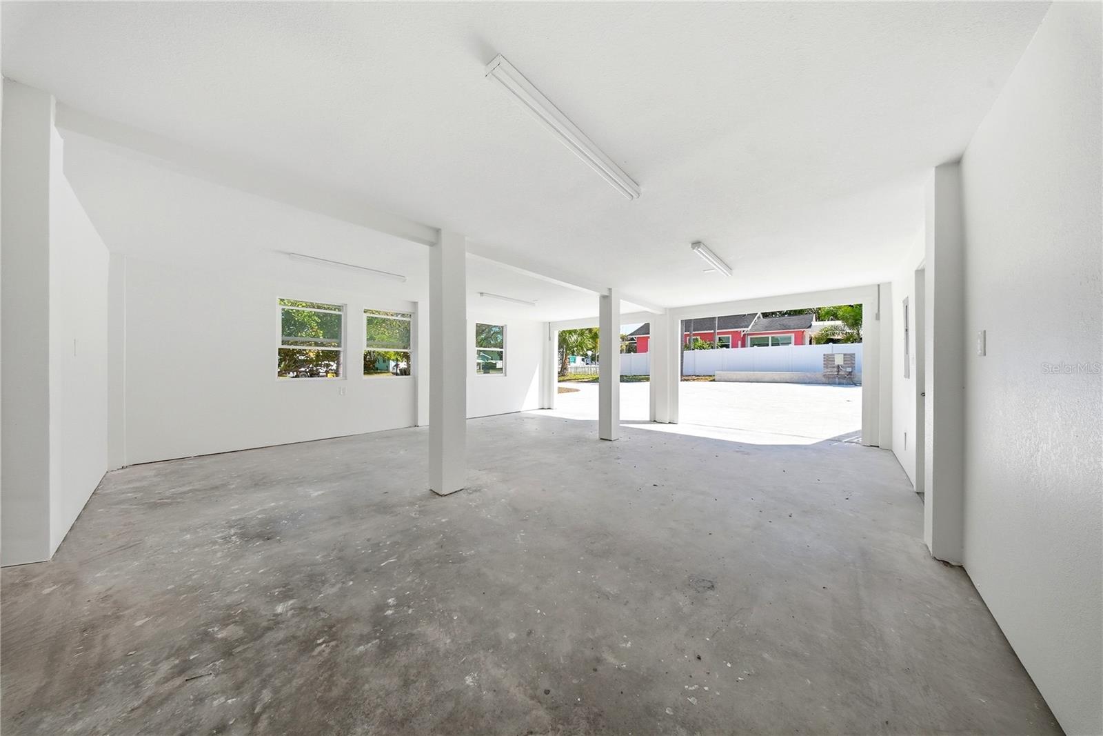 Image 64 of 72 For 1109 Charles Street