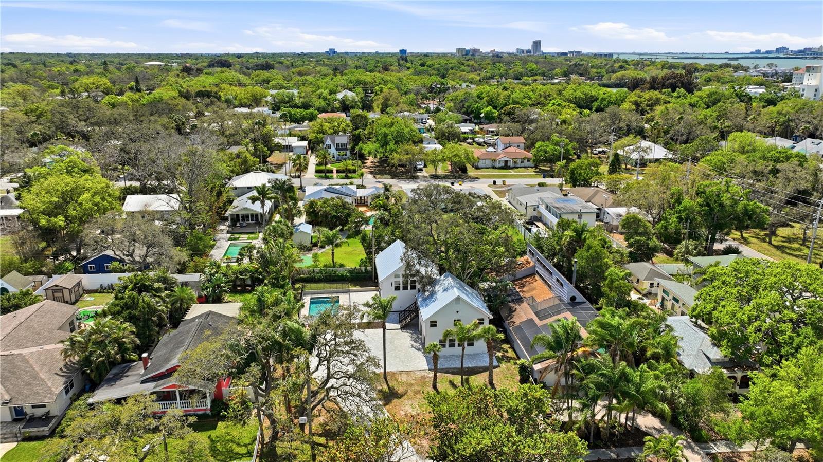 Image 68 of 72 For 1109 Charles Street