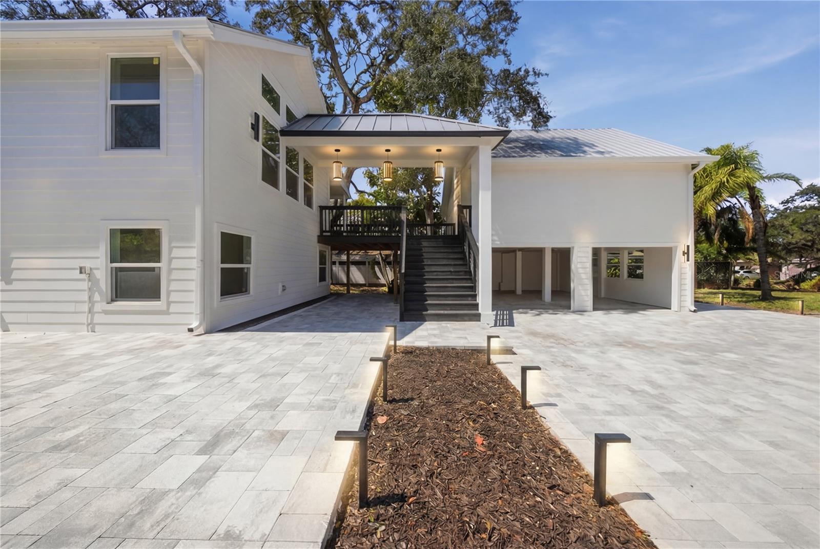 Image 7 of 72 For 1109 Charles Street