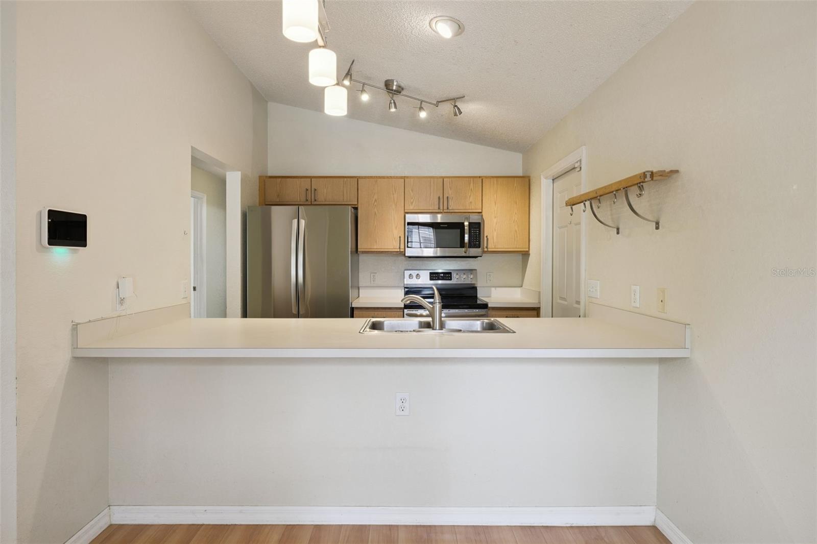 Image 8 of 20 For 124 Diamond Ridge Boulevard