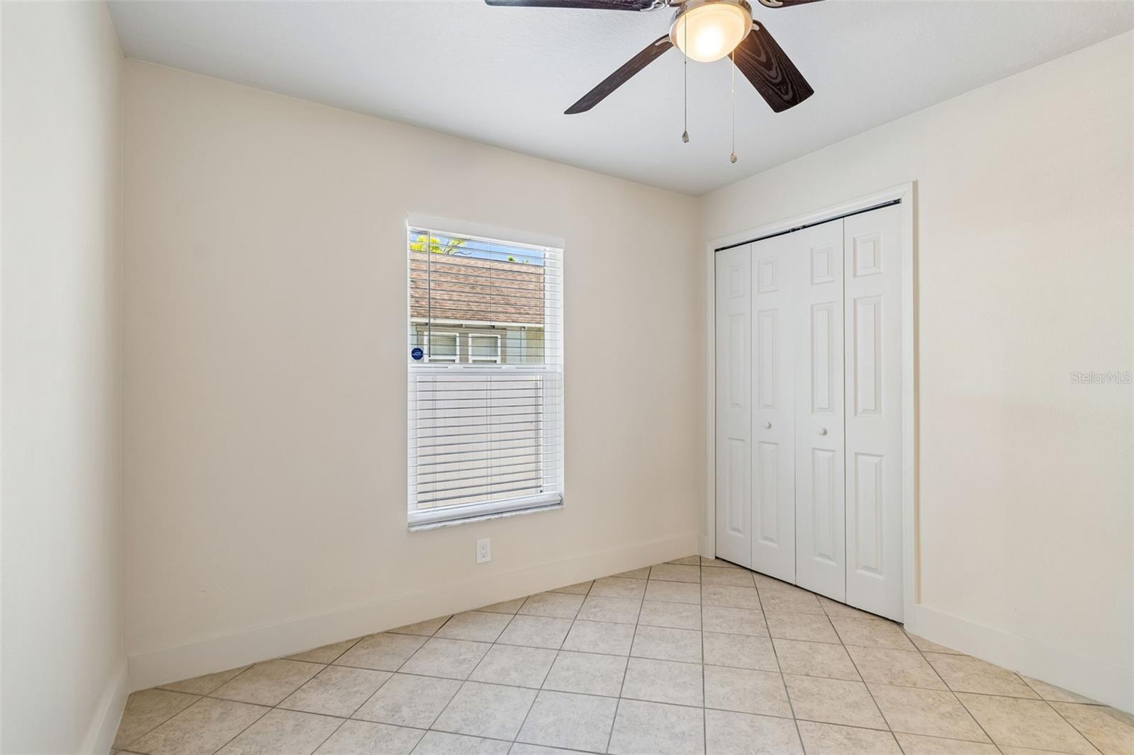 Image 29 of 74 For 712 15th Avenue S