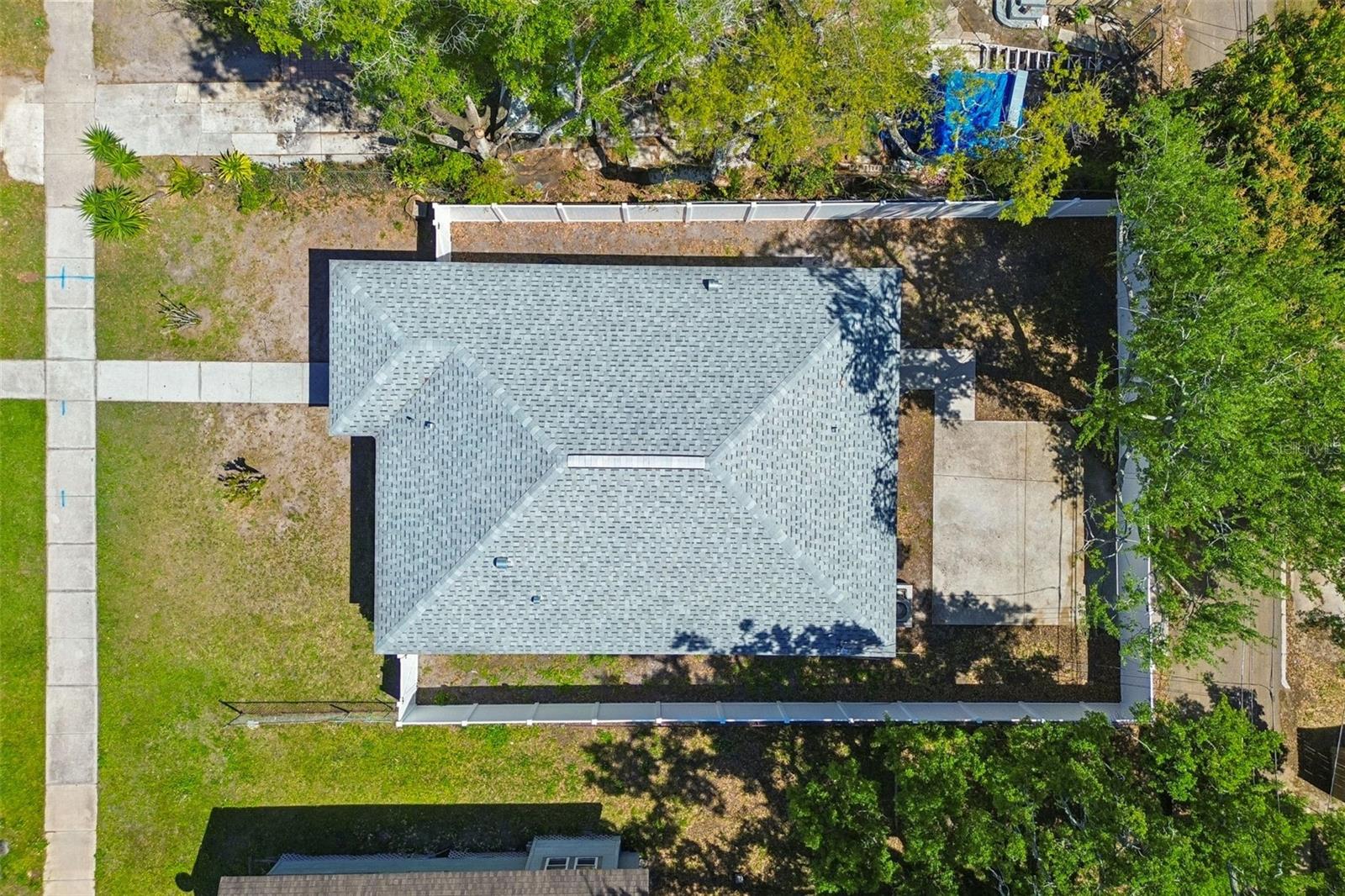 Image 62 of 74 For 712 15th Avenue S