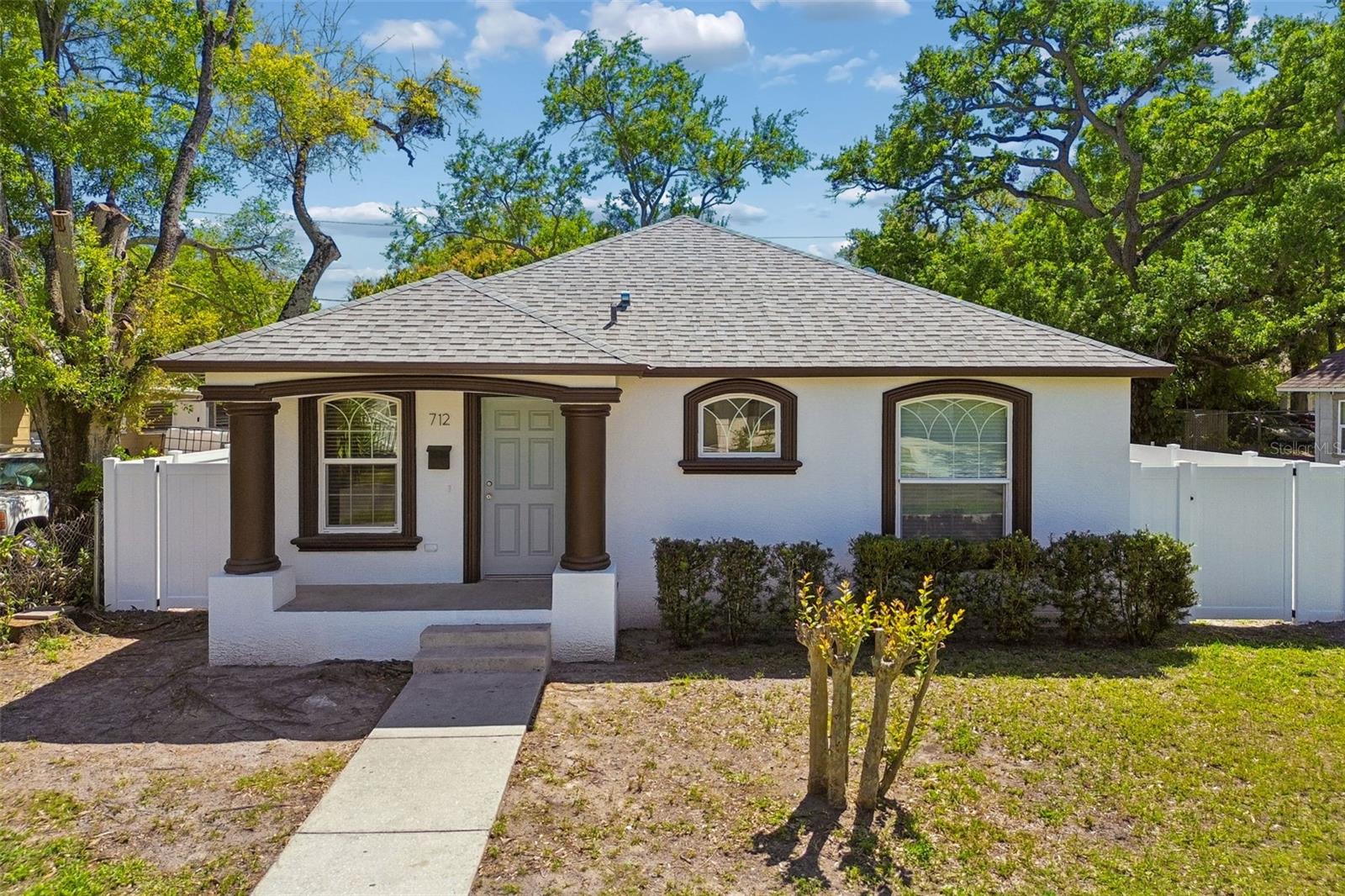 Image 71 of 74 For 712 15th Avenue S