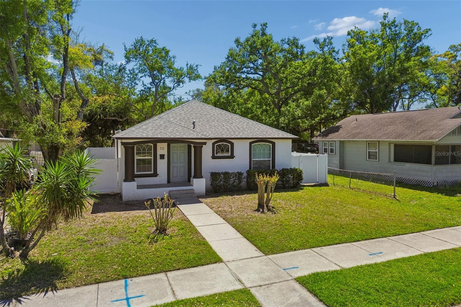 Image 73 of 74 For 712 15th Avenue S