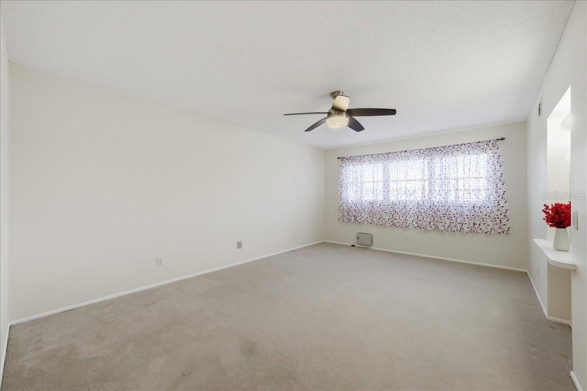 Listing photo id 19 for 2285 Israeli Drive 45