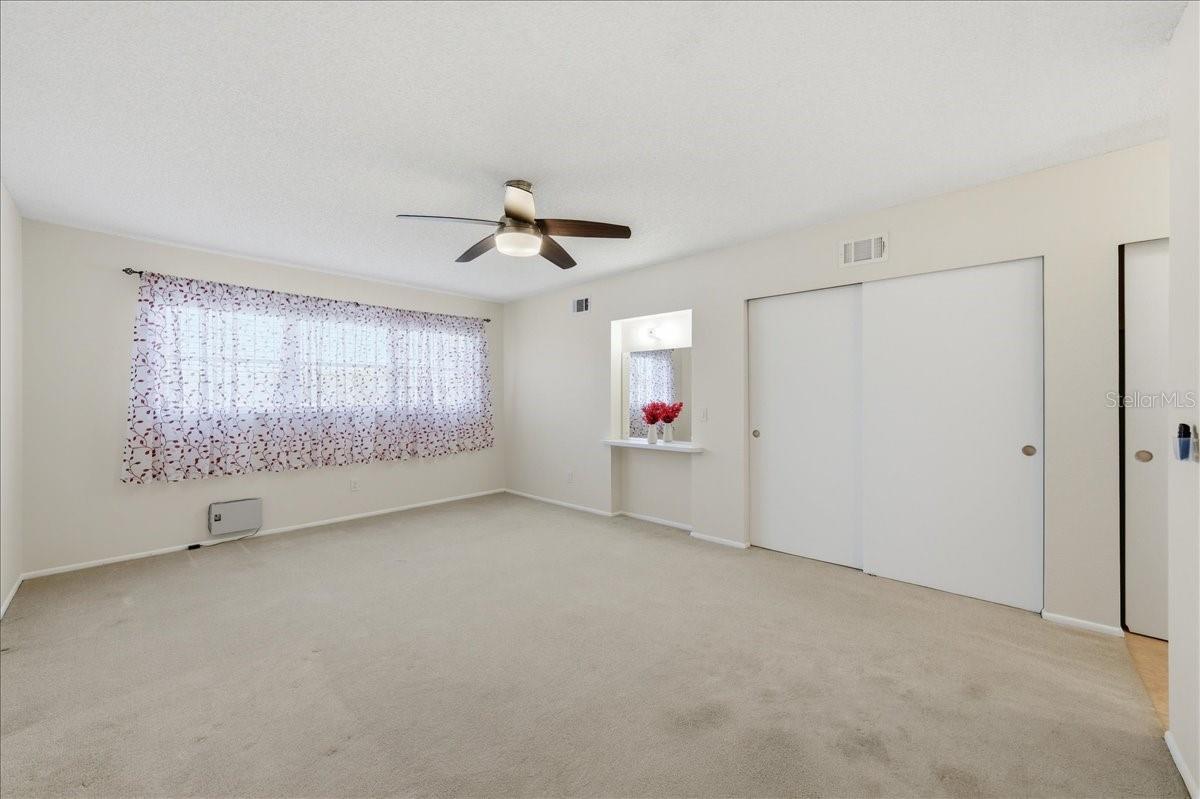 Listing photo id 20 for 2285 Israeli Drive 45