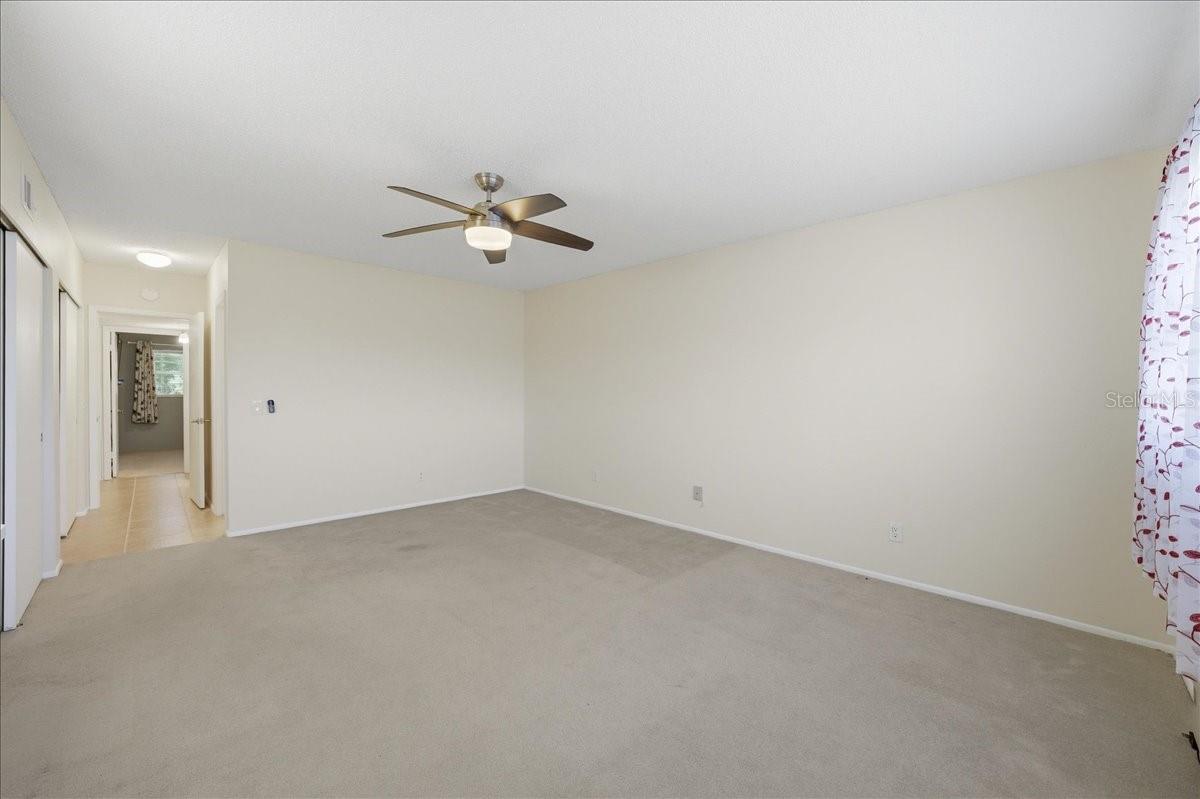 Listing photo id 22 for 2285 Israeli Drive 45