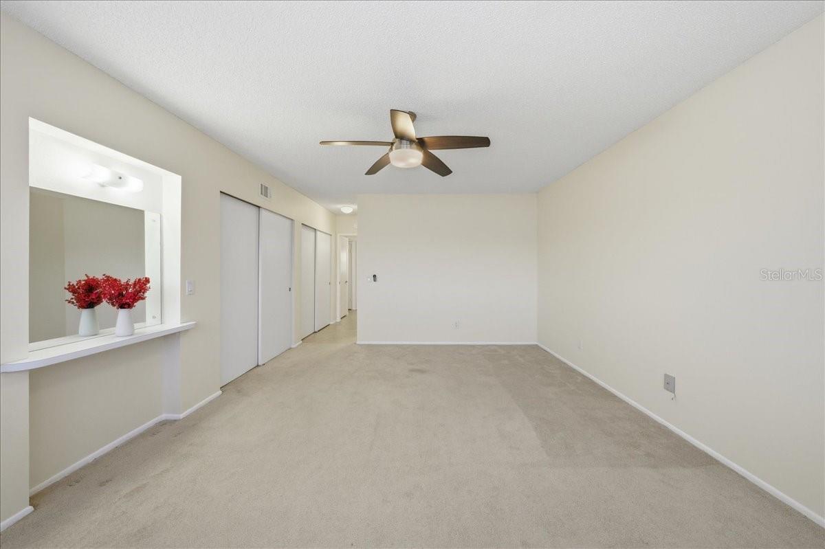 Listing photo id 23 for 2285 Israeli Drive 45