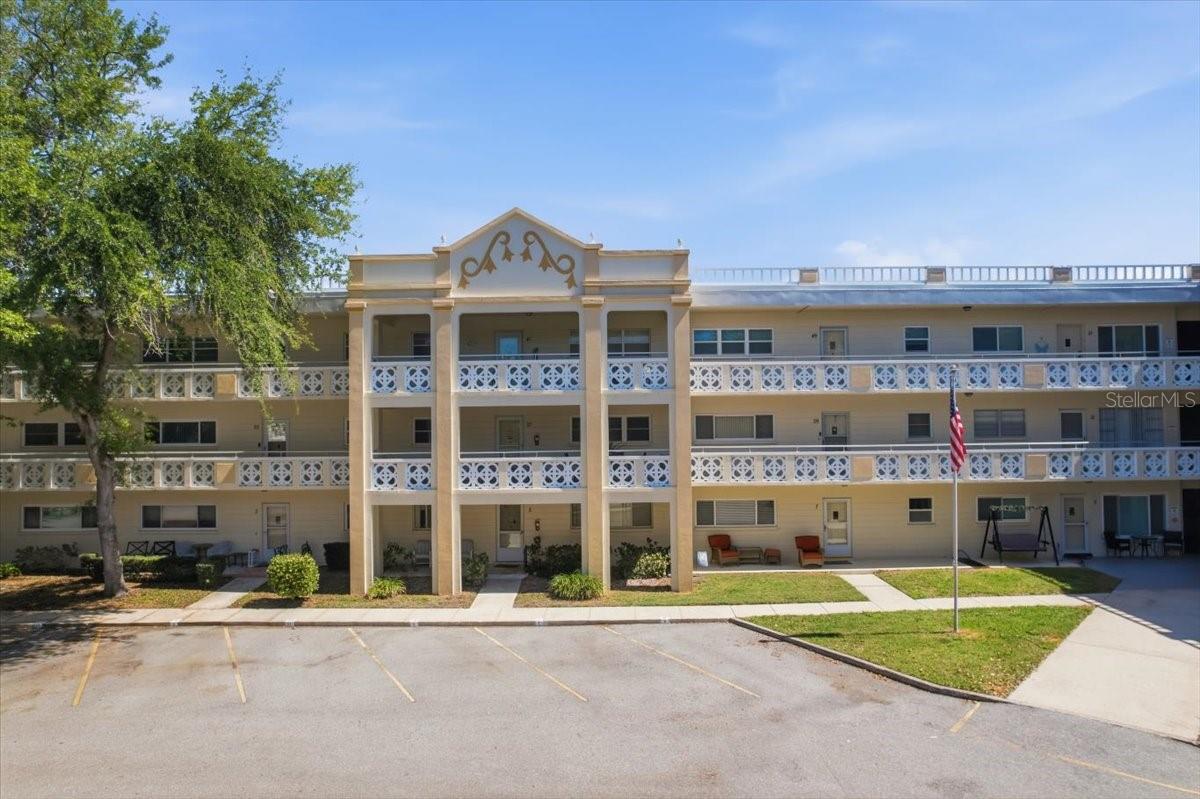 Listing photo id 53 for 2285 Israeli Drive 45