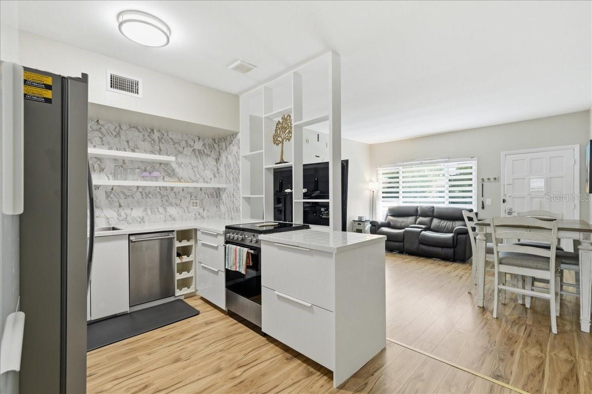 Image 13 of 49 For 2400 Franciscan Drive 38