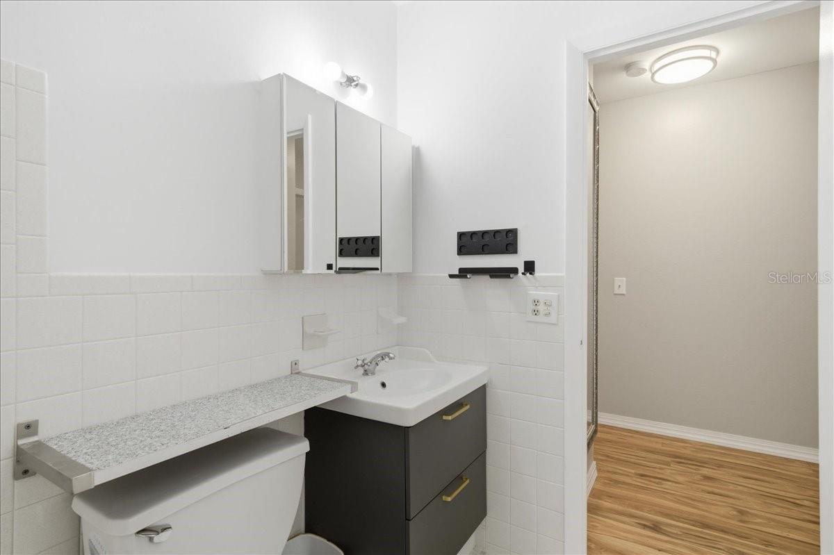 Image 17 of 49 For 2400 Franciscan Drive 38