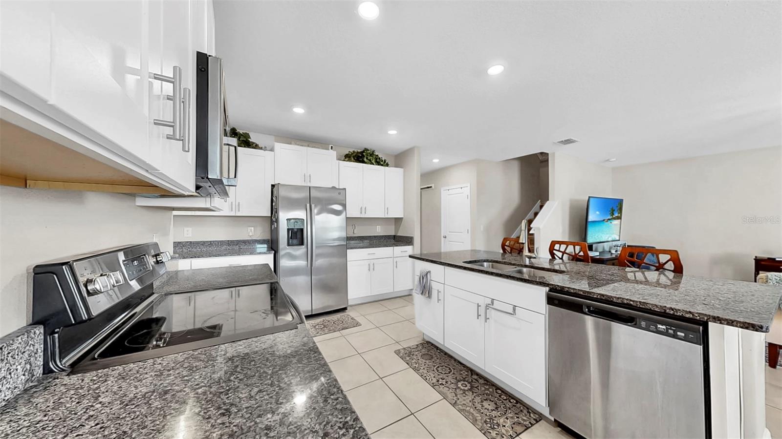 Image 13 of 40 For 12841 Wildflower Meadow Drive