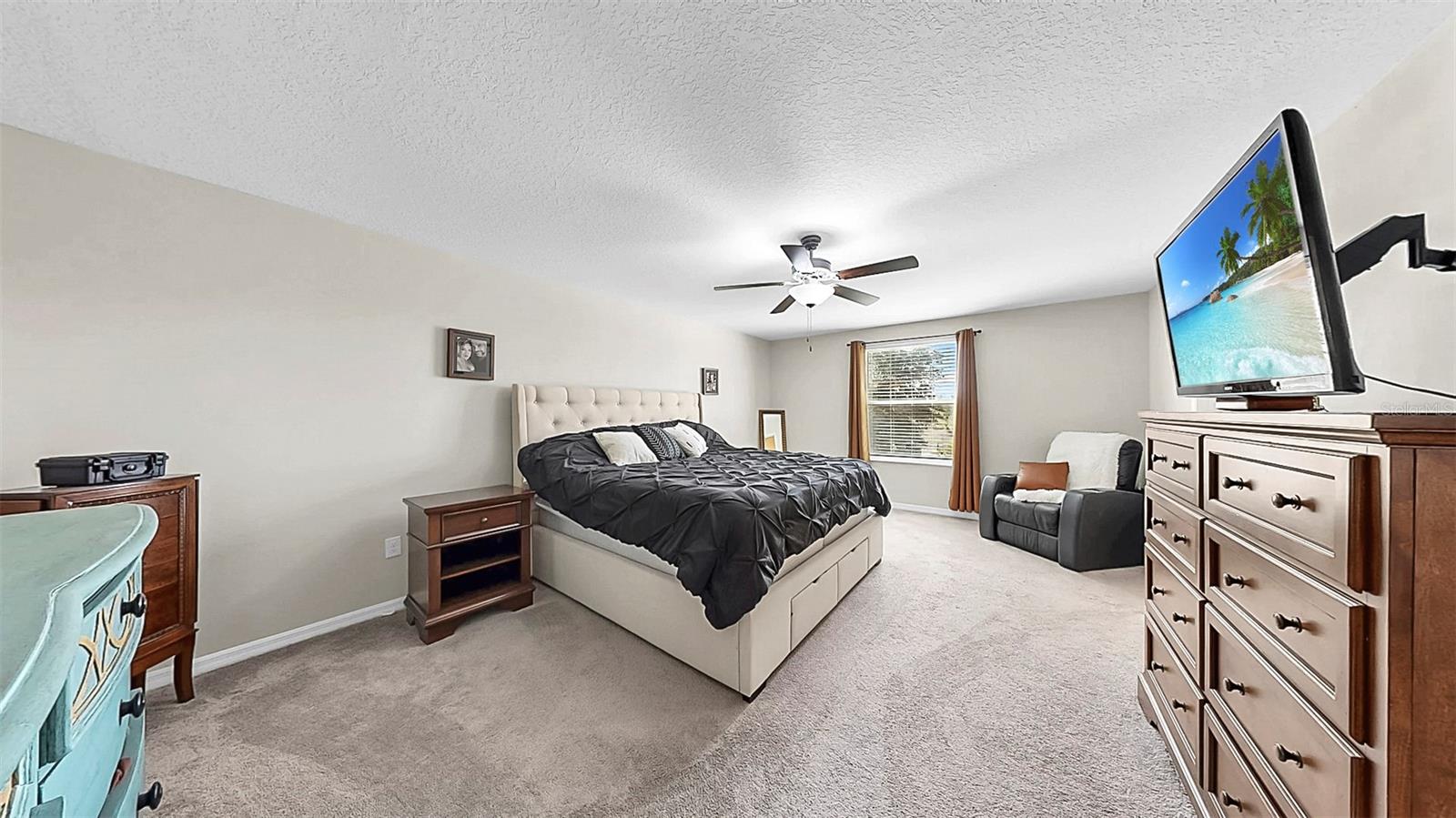 Image 32 of 40 For 12841 Wildflower Meadow Drive