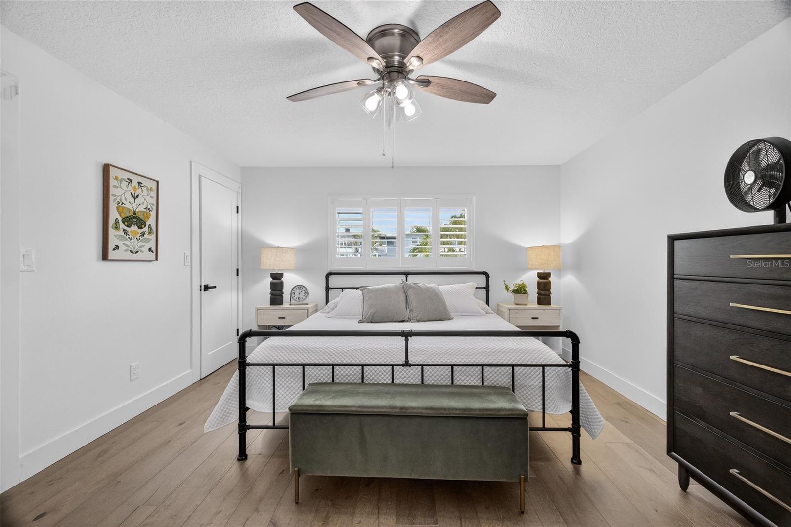 Image 19 of 53 For 2171 Lagoon Drive