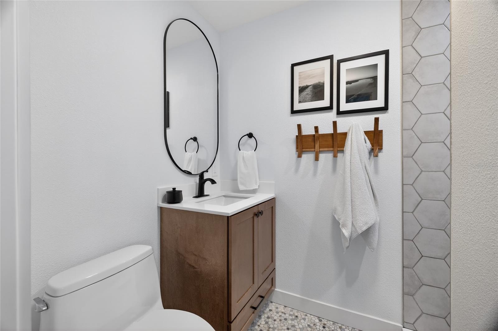 Image 21 of 53 For 2171 Lagoon Drive