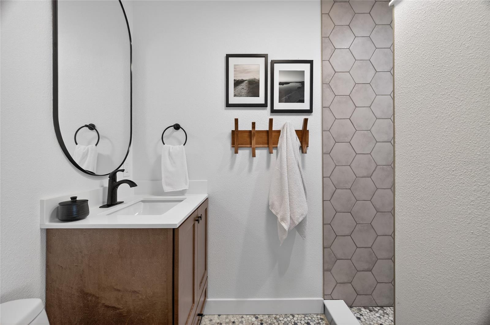 Image 22 of 53 For 2171 Lagoon Drive