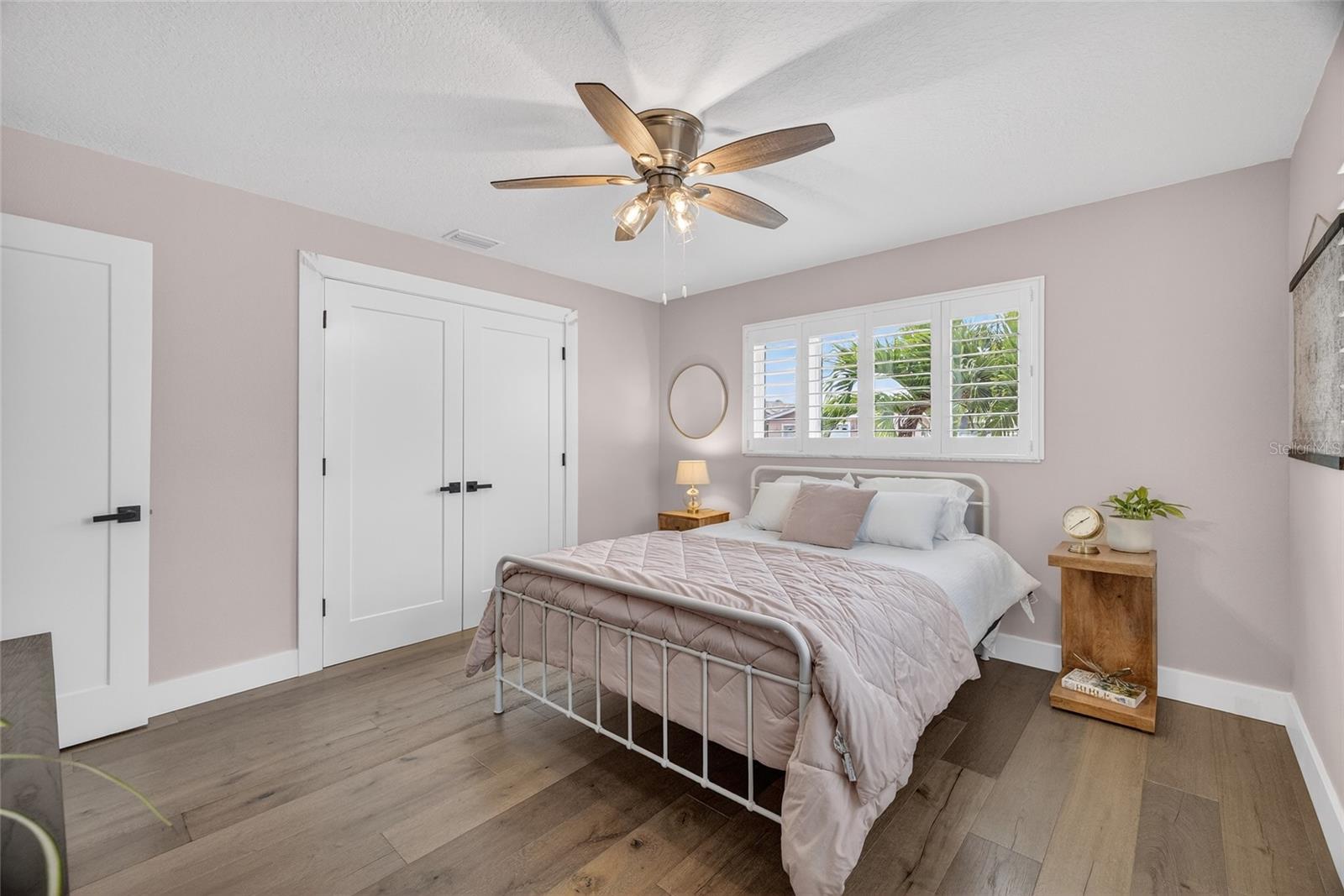 Image 24 of 53 For 2171 Lagoon Drive