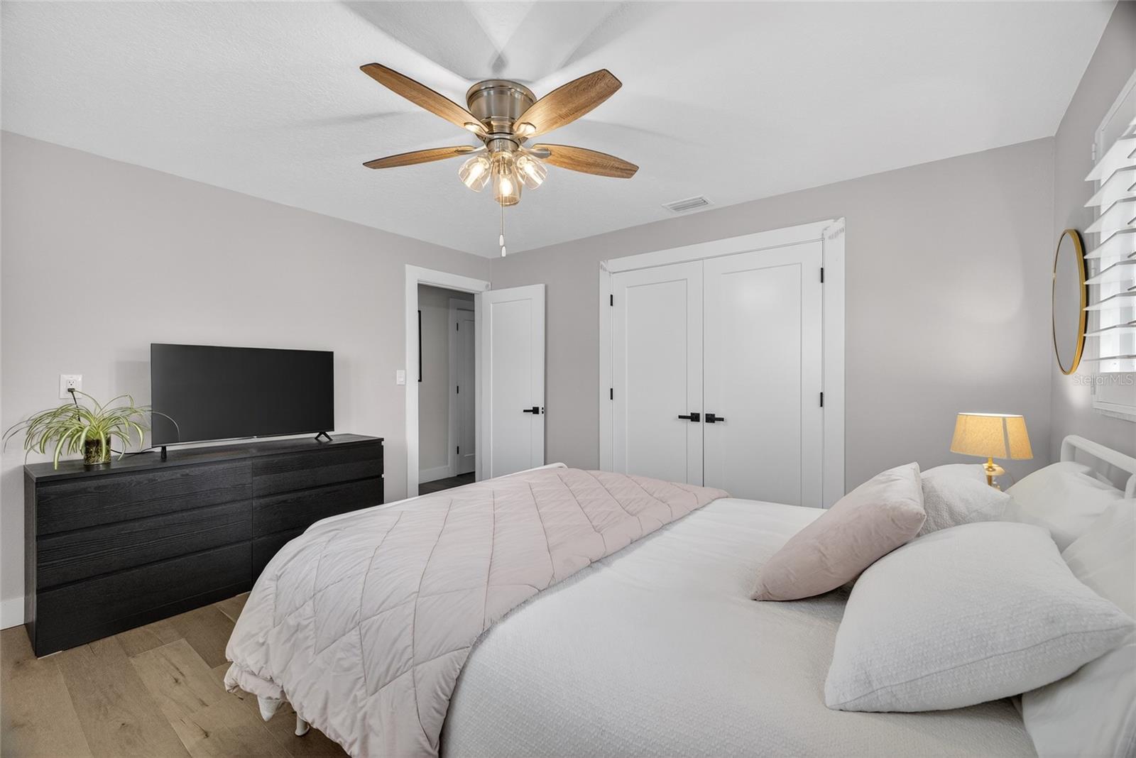 Image 32 of 53 For 2171 Lagoon Drive