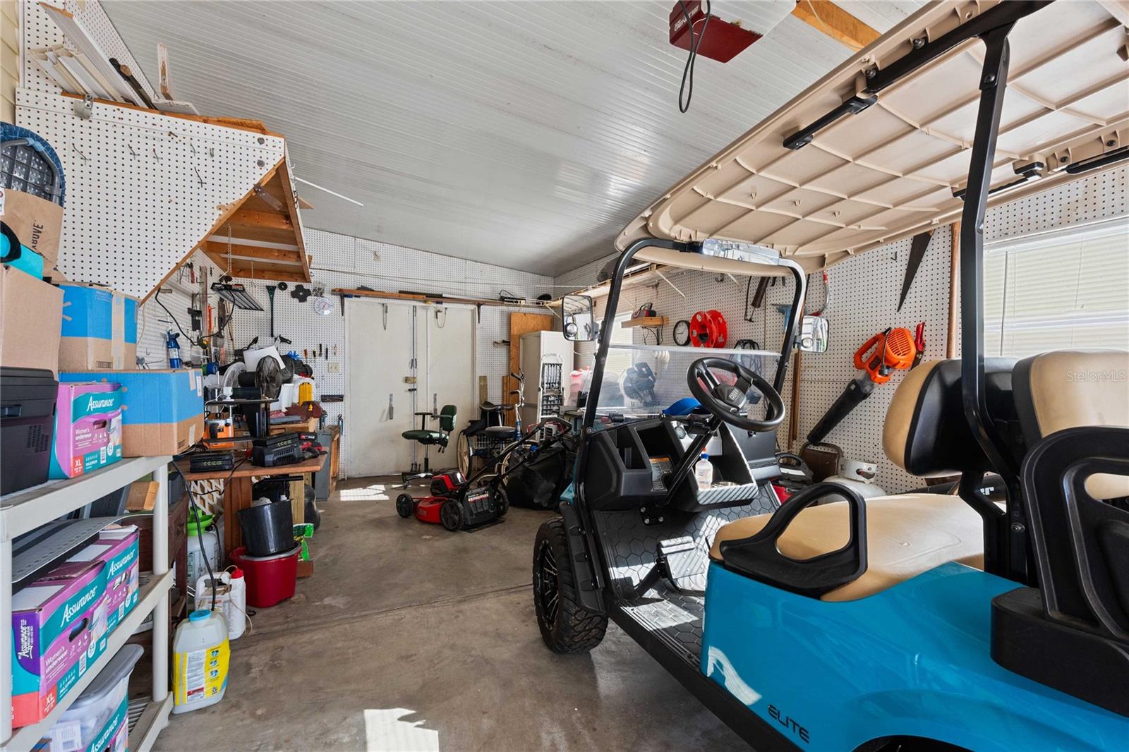 Image 21 of 60 For 36853 Jodi Avenue