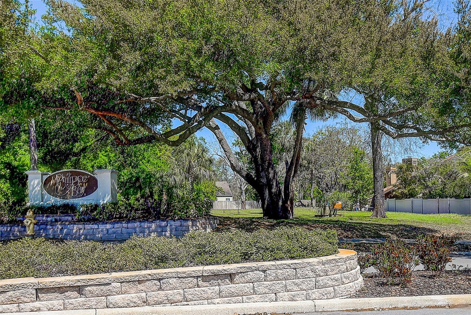 Image 32 of 47 For 215 Lighthouse Court 40215