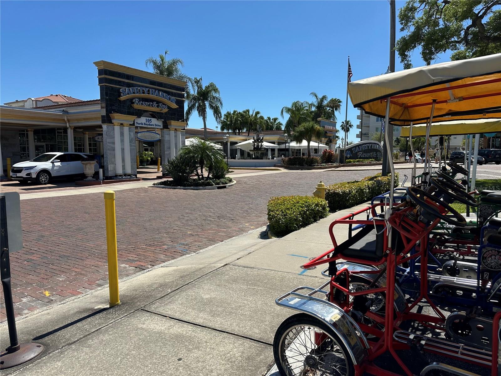 Image 42 of 47 For 215 Lighthouse Court 40215