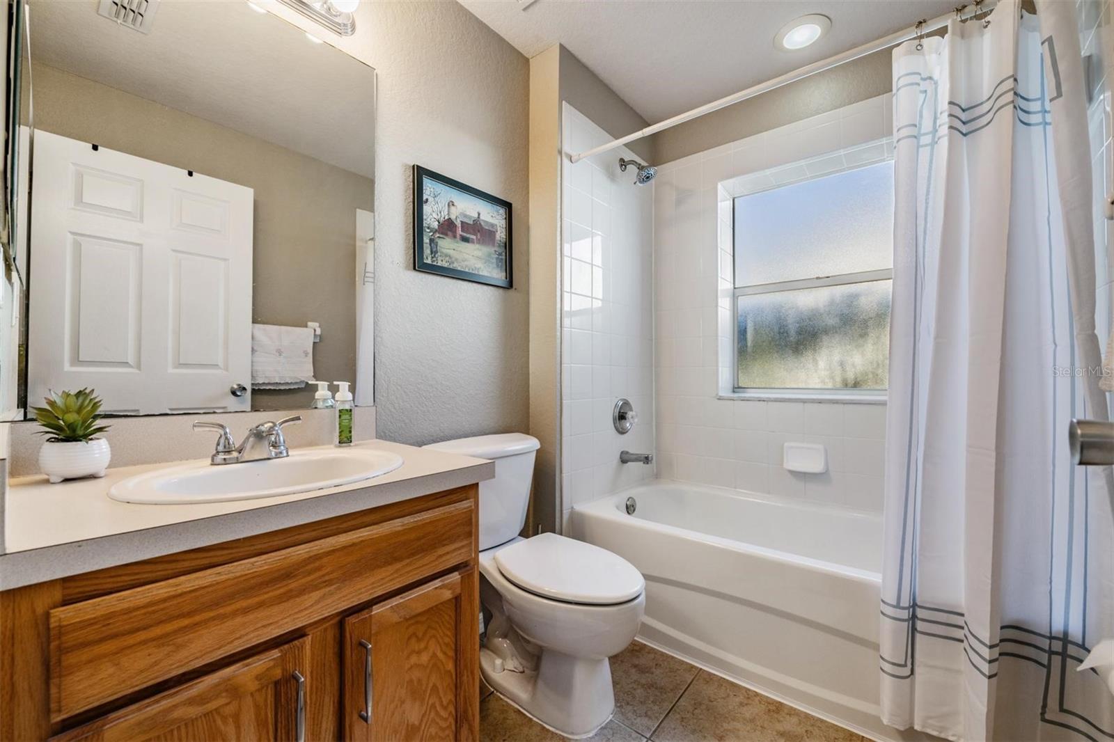 Image 15 of 18 For 1827 Hammocks Avenue 1827