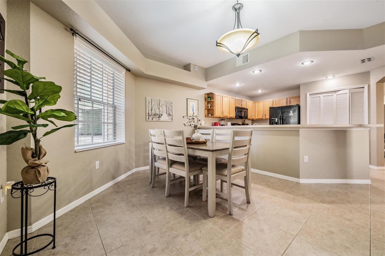 Image 8 of 18 For 1827 Hammocks Avenue 1827