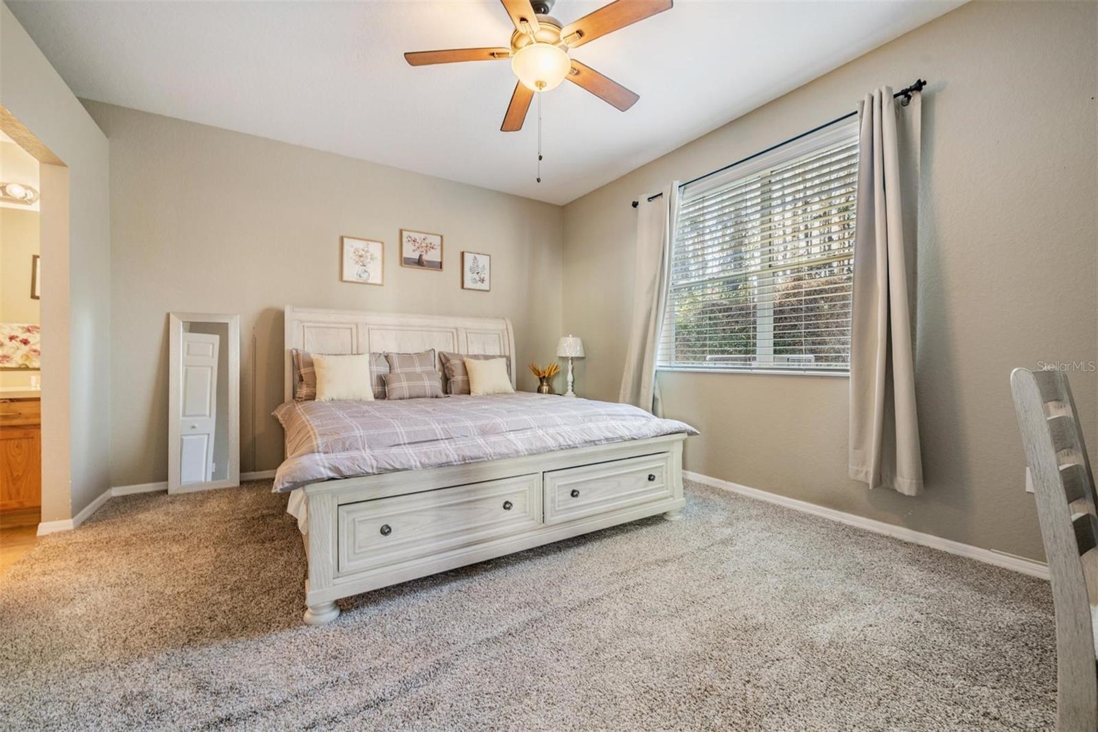 Image 9 of 18 For 1827 Hammocks Avenue 1827