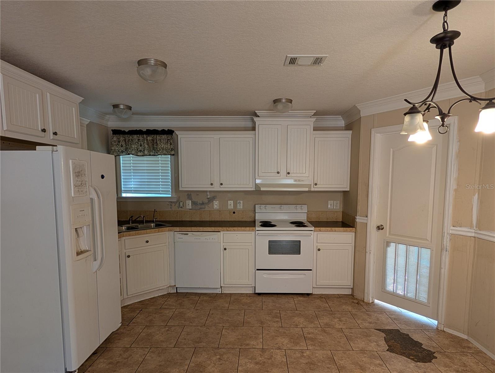 Image 4 of 15 For 8174 Adrian Drive