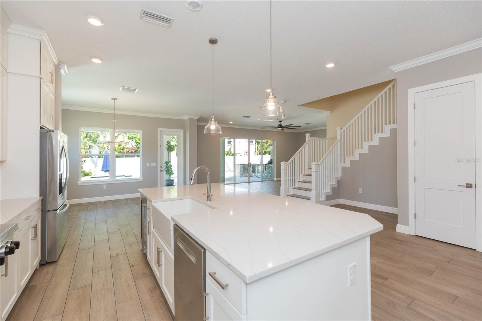 Image 11 of 74 For 3621 De Leon Street