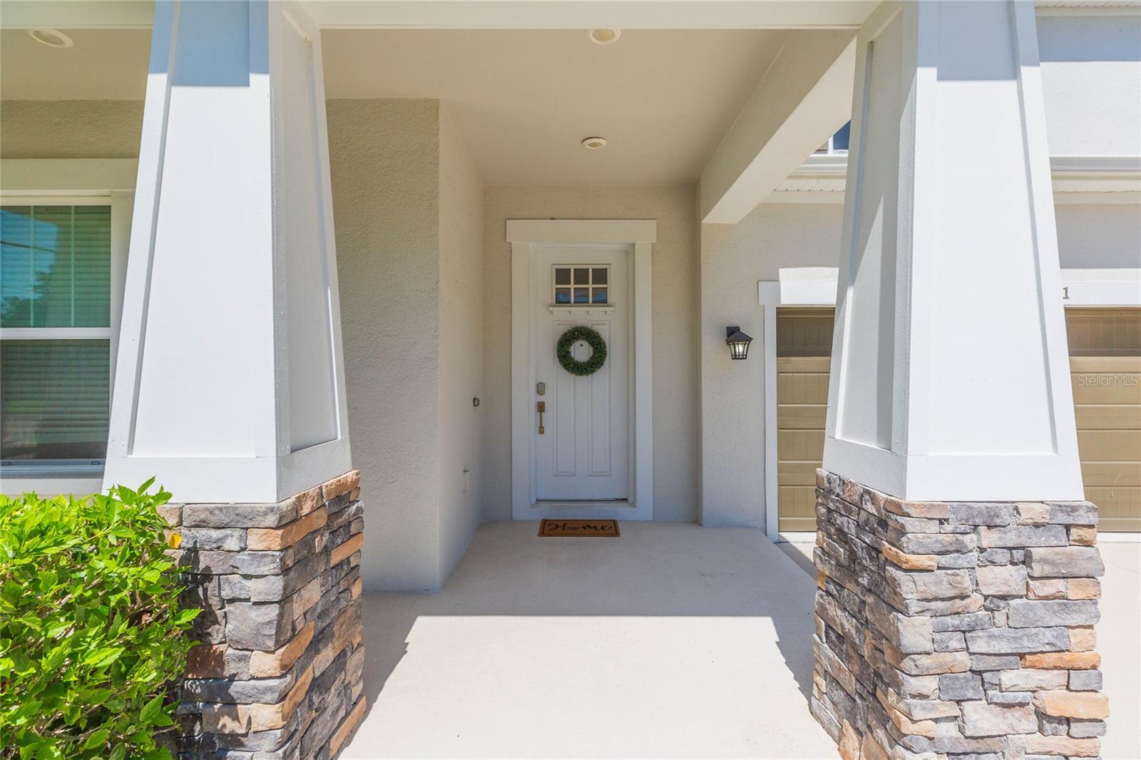 Image 3 of 74 For 3621 De Leon Street