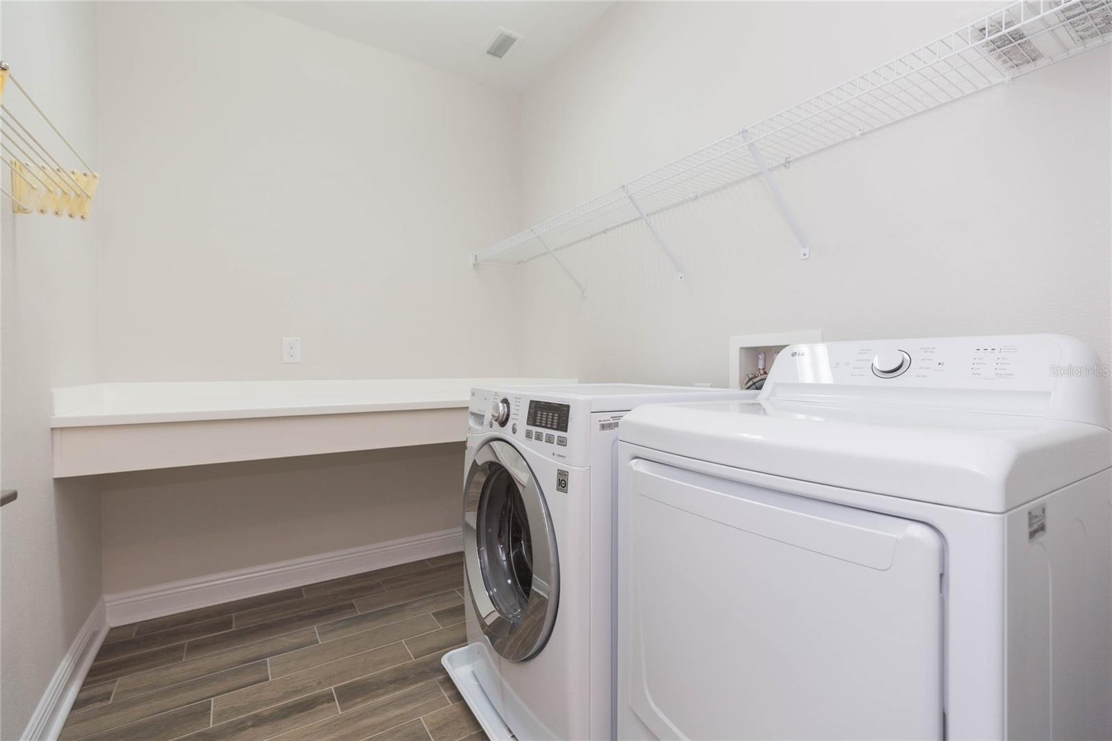 Image 34 of 74 For 3621 De Leon Street