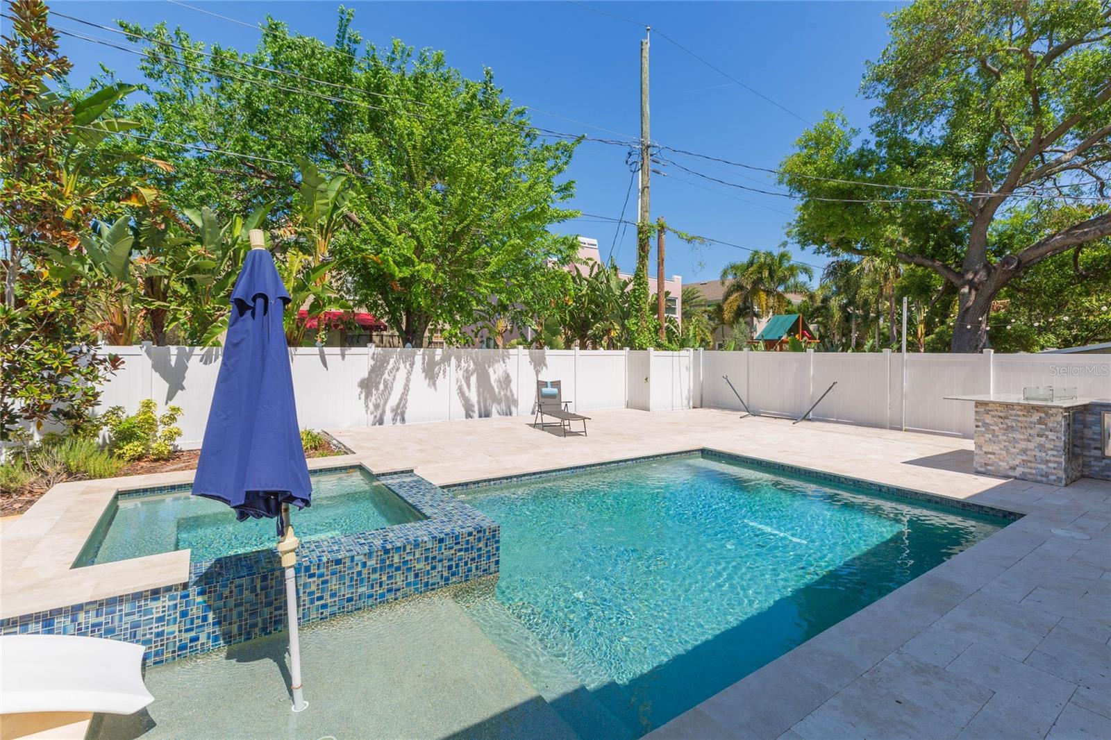 Image 46 of 74 For 3621 De Leon Street