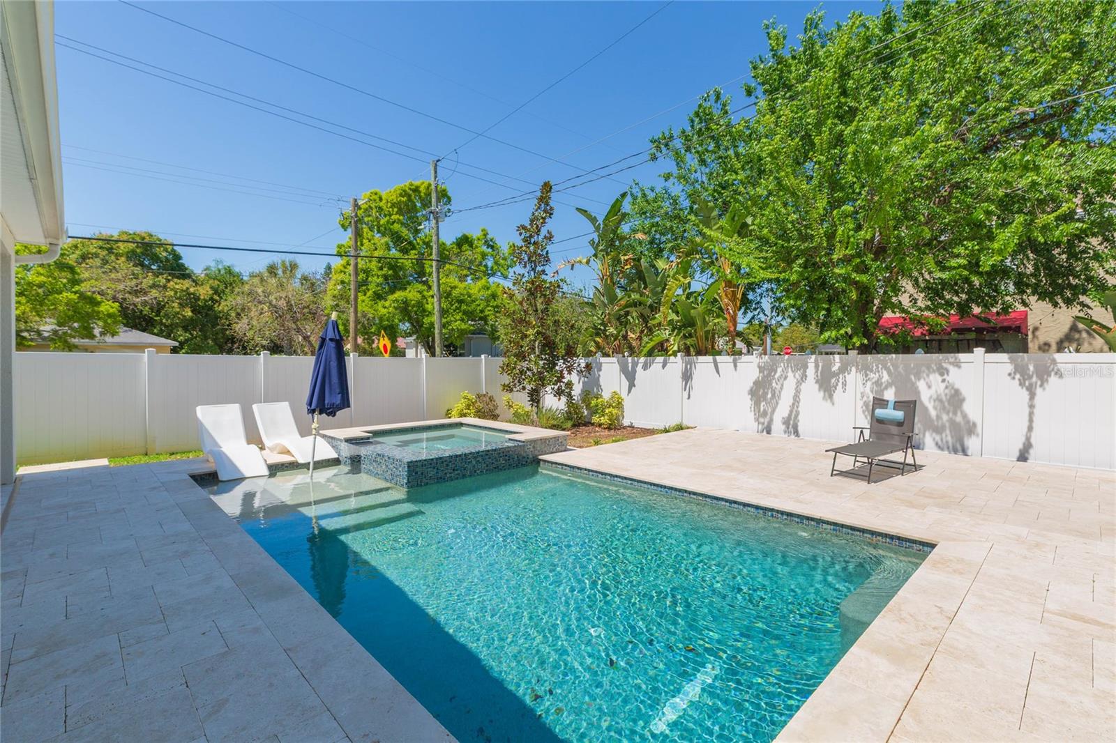 Image 49 of 74 For 3621 De Leon Street