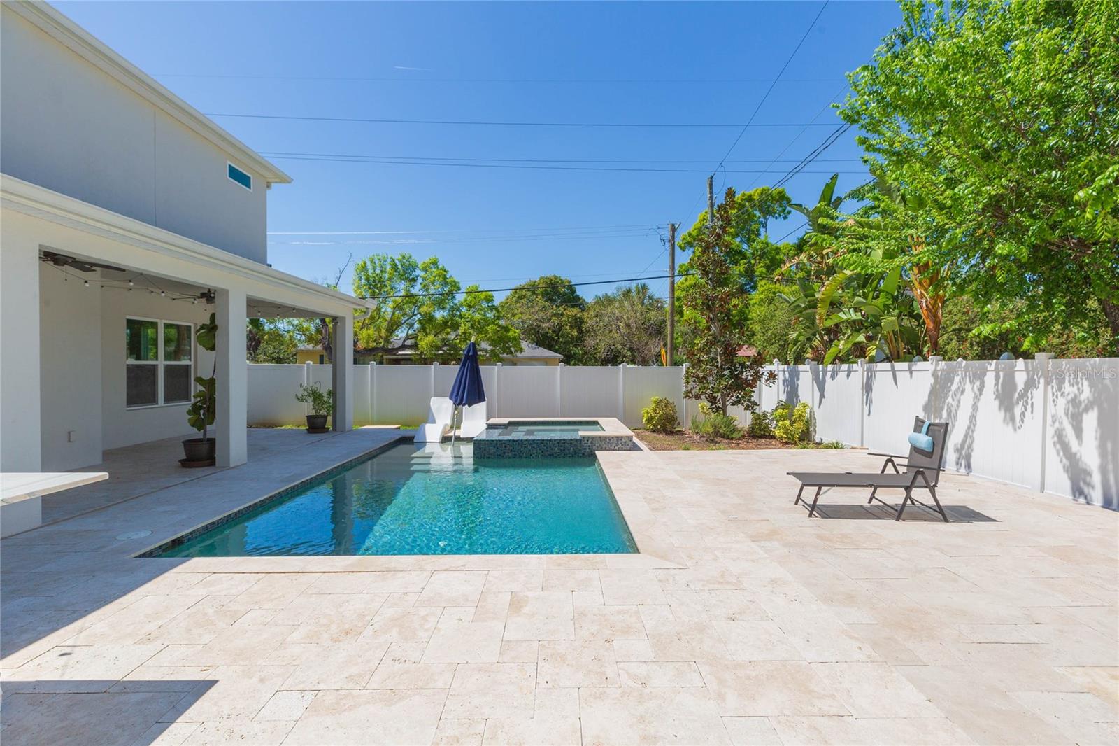 Image 52 of 74 For 3621 De Leon Street